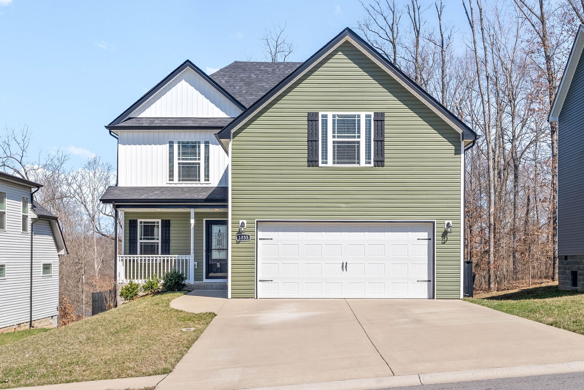 1033 Winesap Rd Property Photo 2
