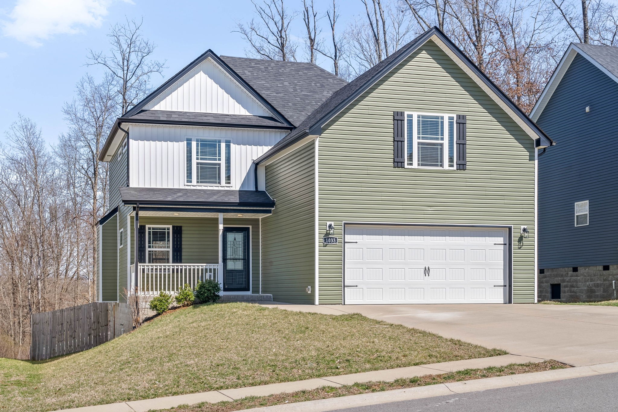 1033 Winesap Rd Property Photo 3