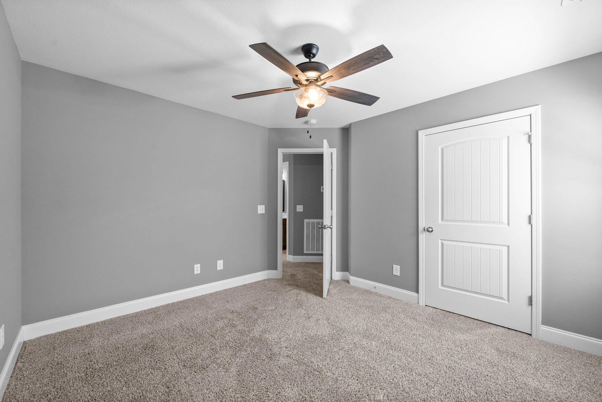 1033 Winesap Rd Property Photo 23