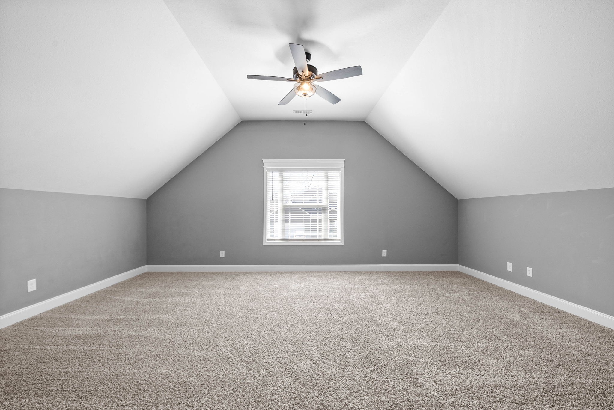 1033 Winesap Rd Property Photo 34