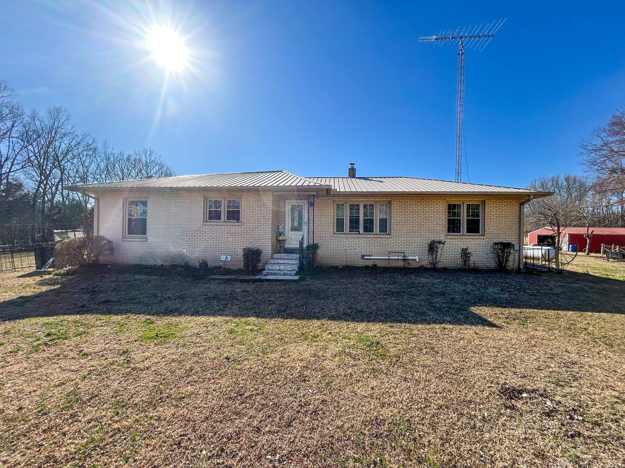 7756 Hwy 77 Property Photo