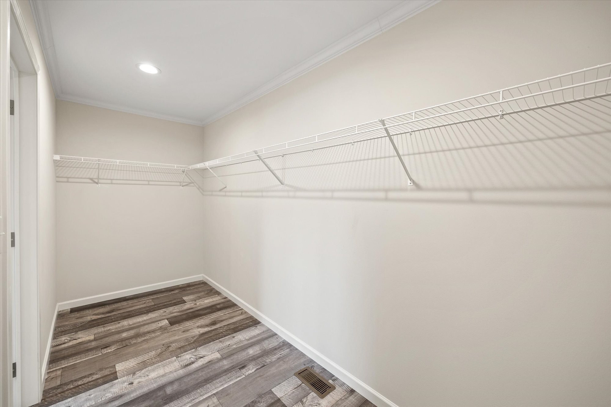 1480 Anna Maria Ln Property Photo 13