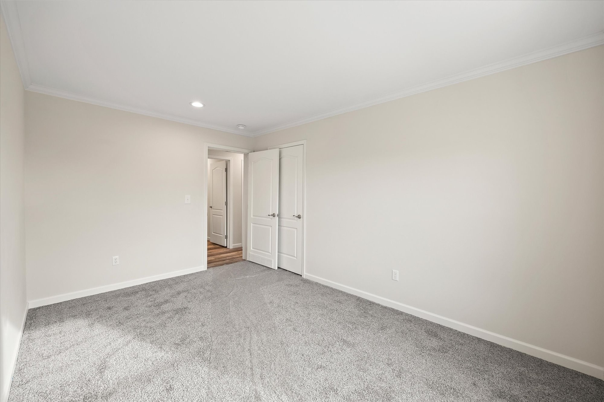 1480 Anna Maria Ln Property Photo 15