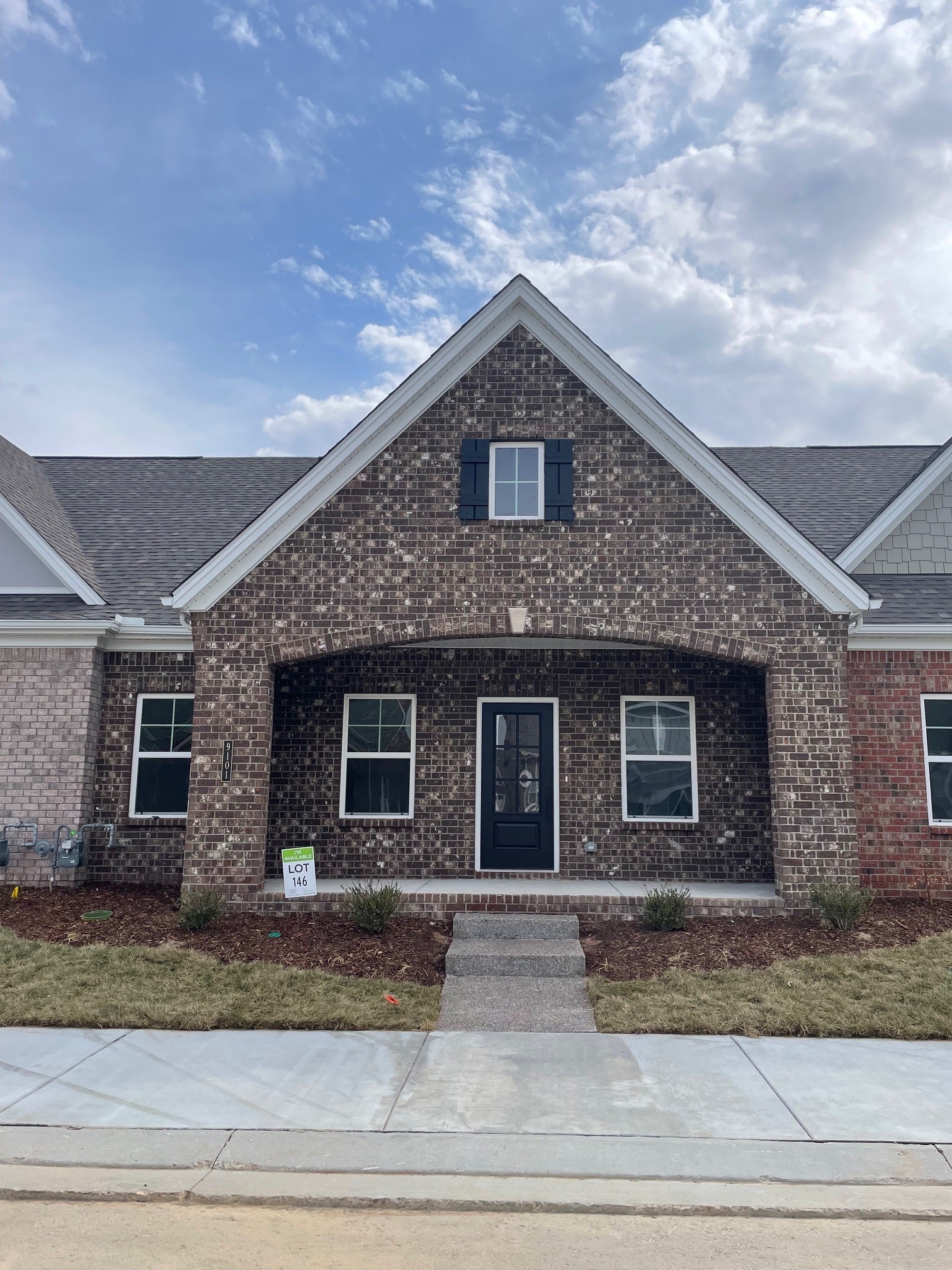 9101 Headwaters Drive Property Photo 1