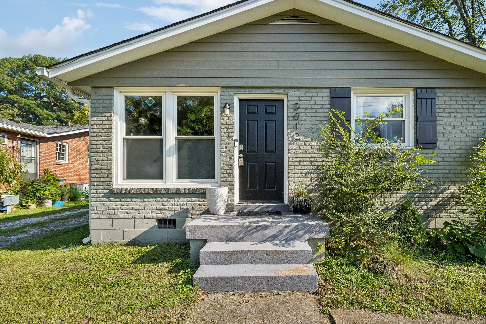 5012 Edmondson Pike Property Photo 5
