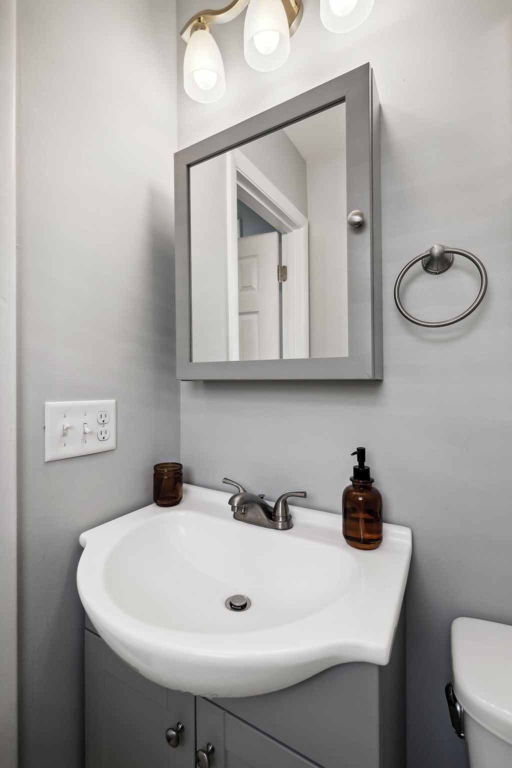 5012 Edmondson Pike Property Photo 27