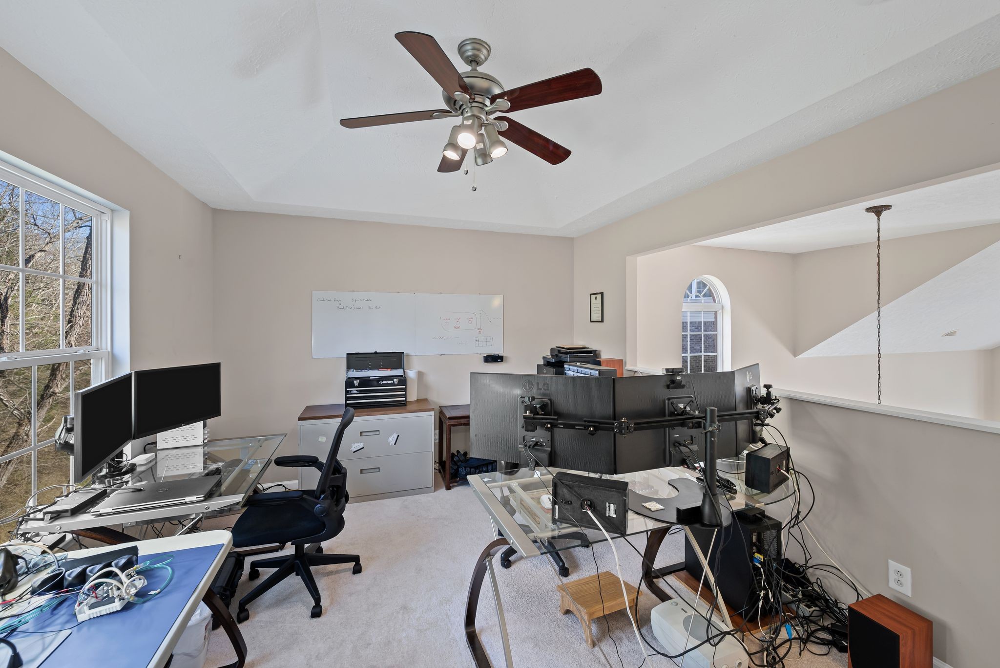 1153 Streamdale Pt, E Property Photo 13