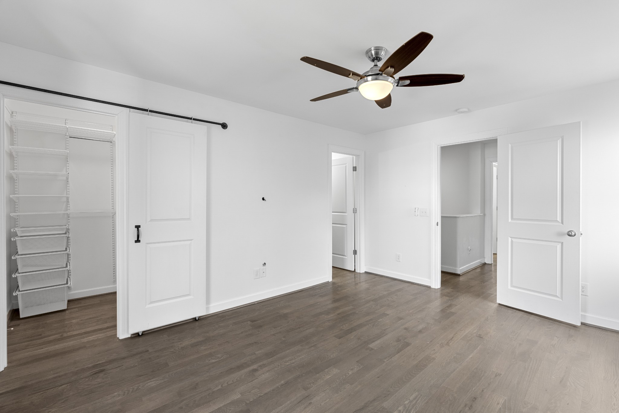 5414b California Ave Property Photo 31