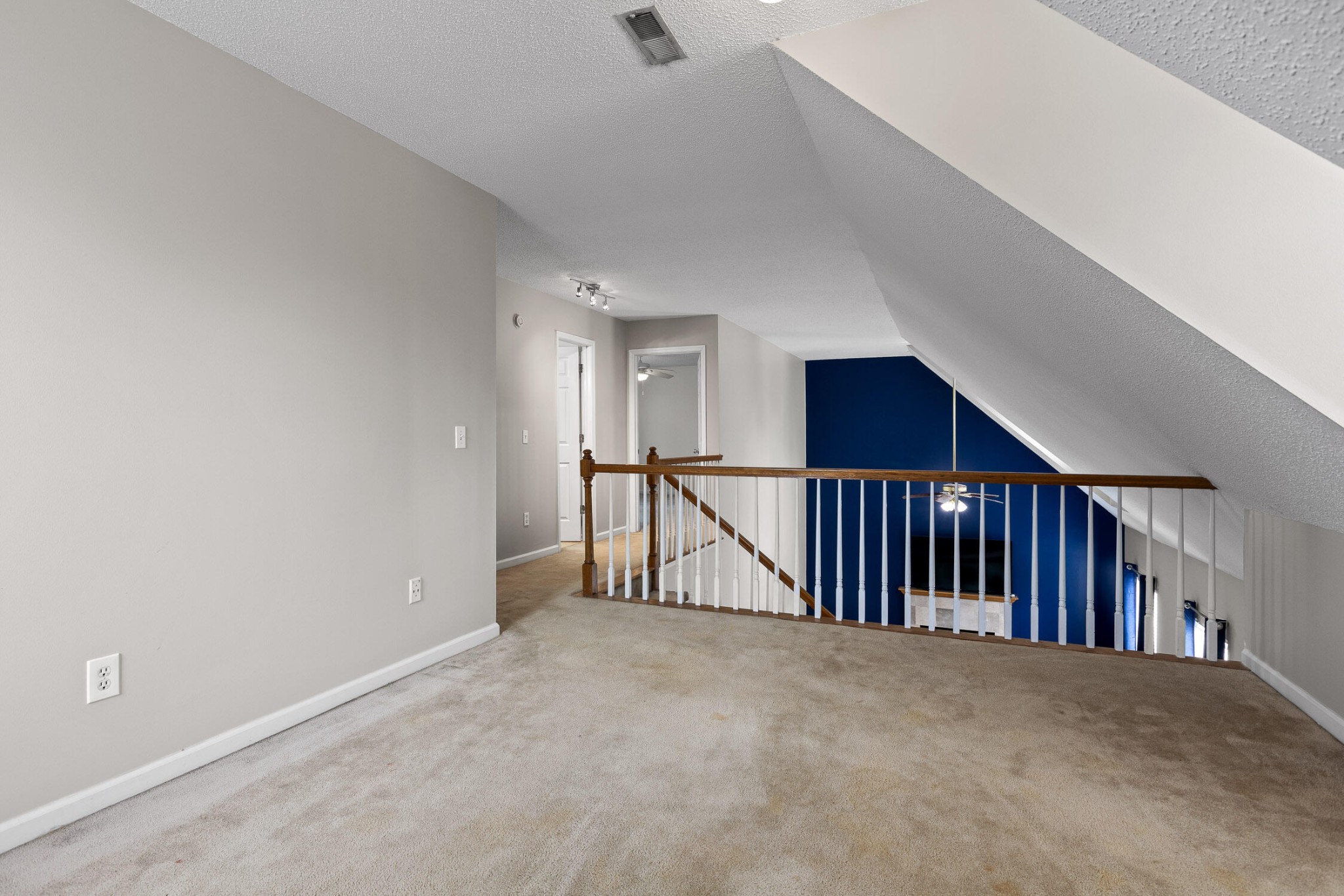 6103 Water Oak Lane Property Photo 21