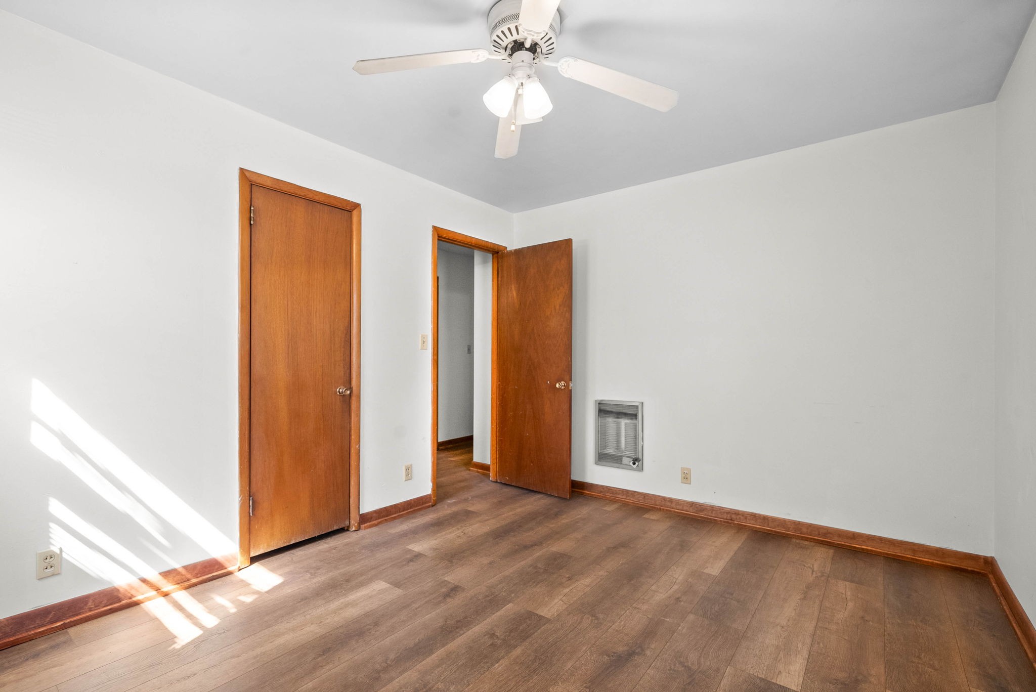 706 Forest St Property Photo 19