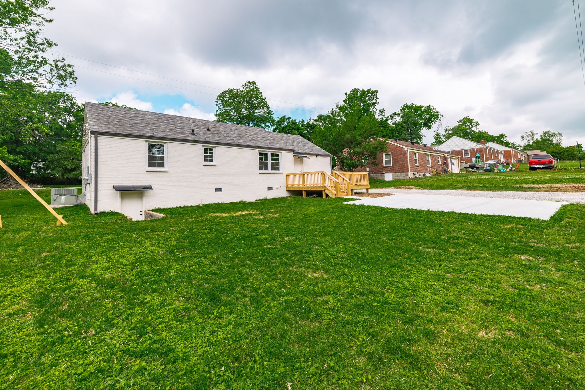 1613 Tammany Dr Property Photo 43