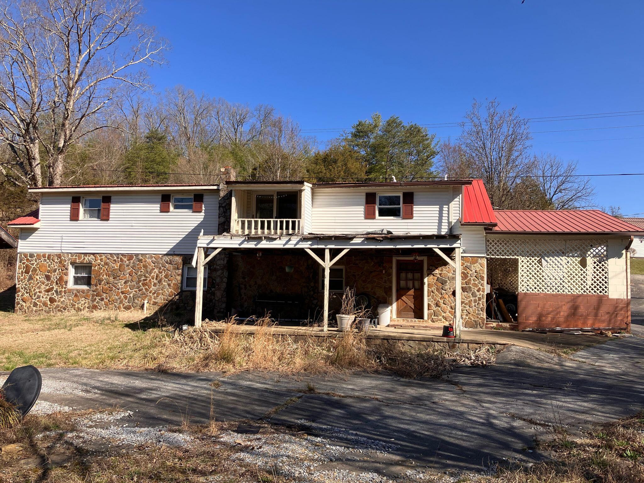 450 Greystone Rd Property Photo 28