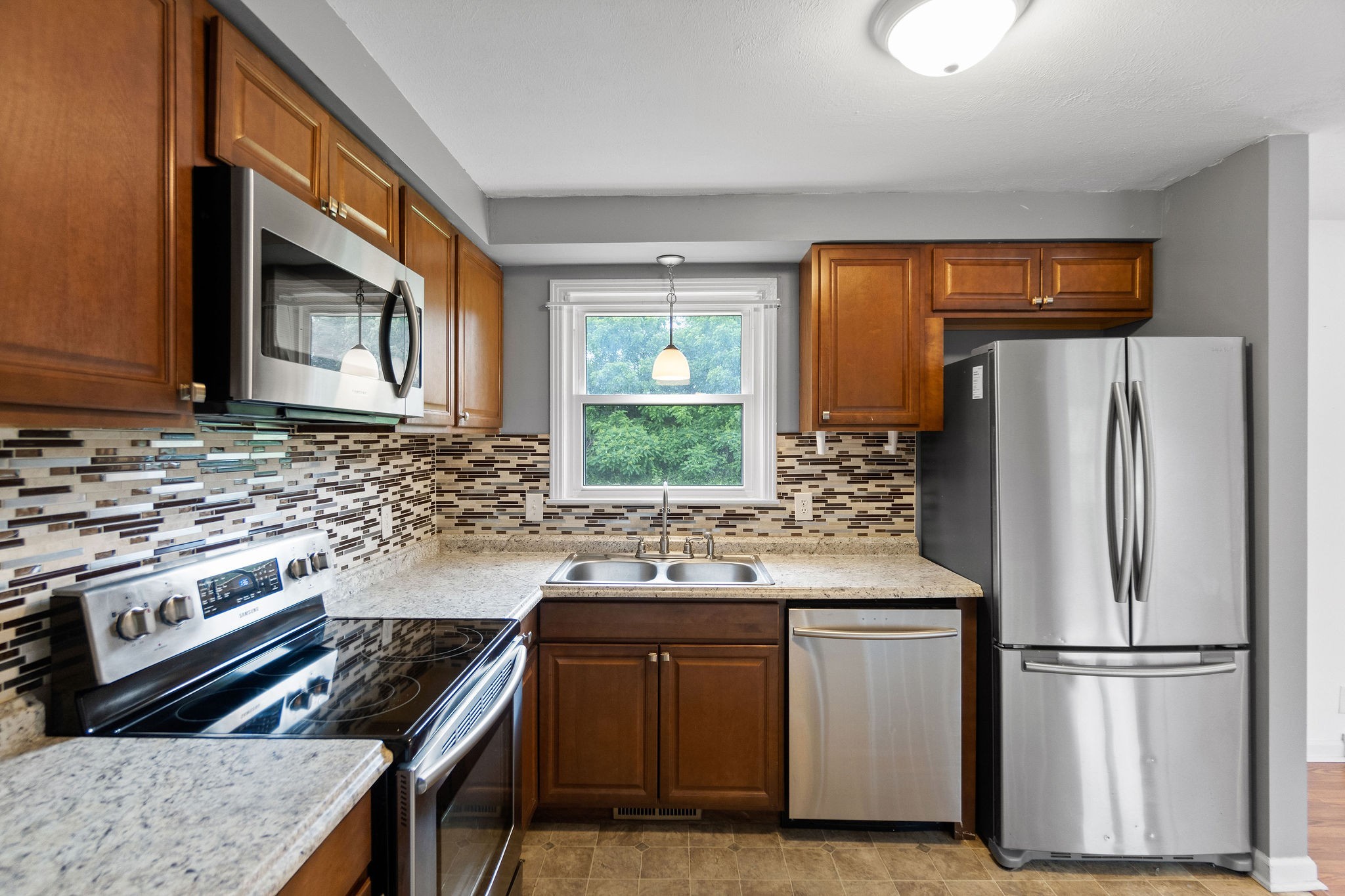 1317 Courtney Dr Property Photo 14
