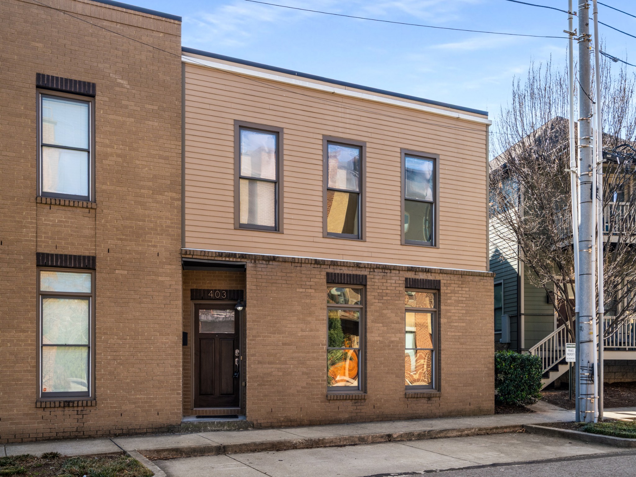 403 Van Buren St Property Photo 3