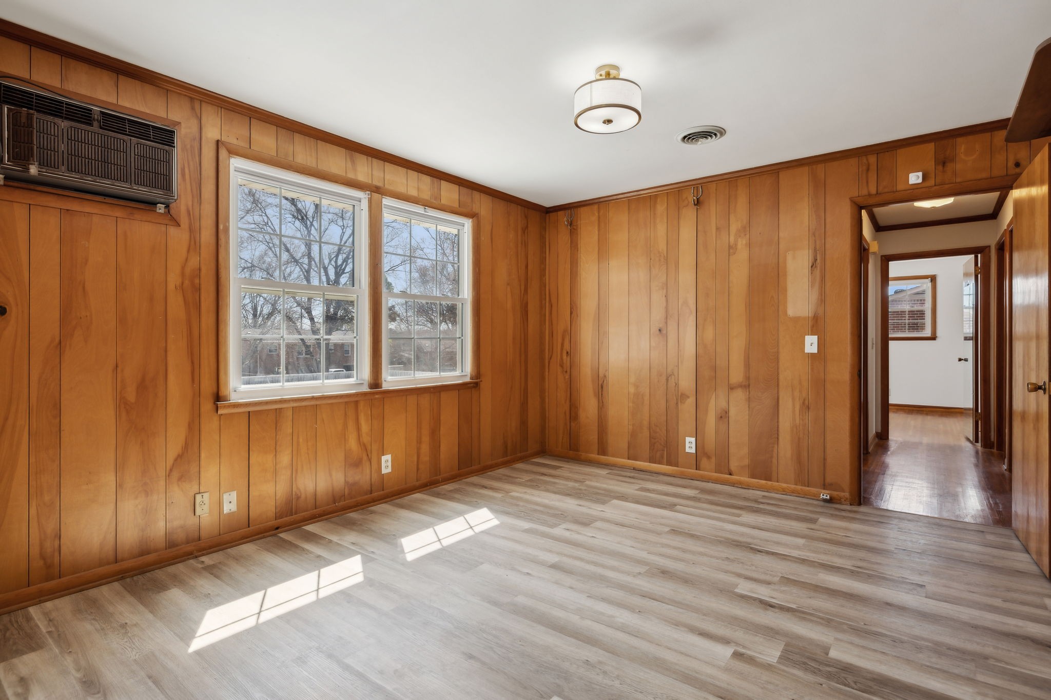 8306 Gordon Ln Property Photo 9