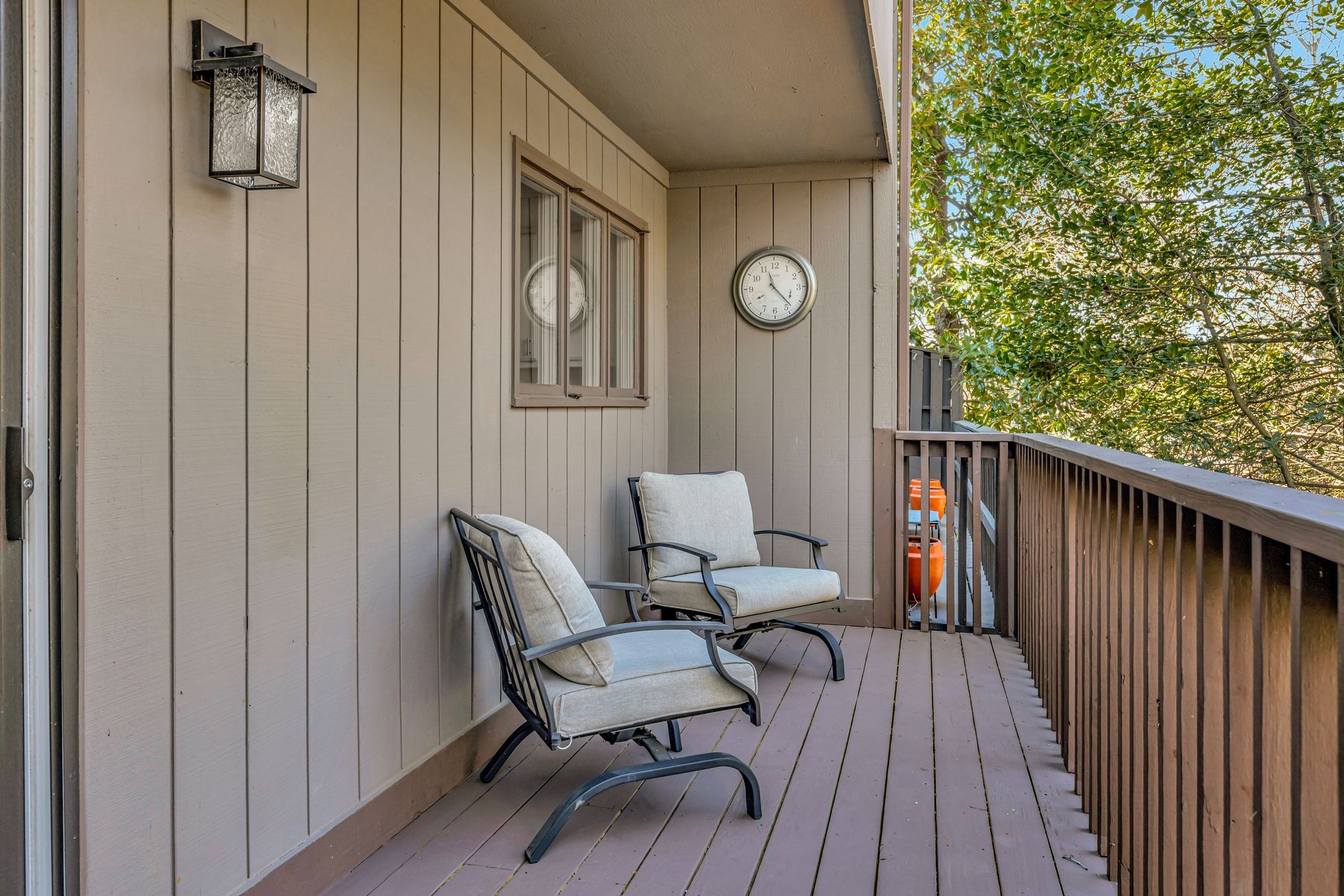 907 Holly Frst Property Photo 48