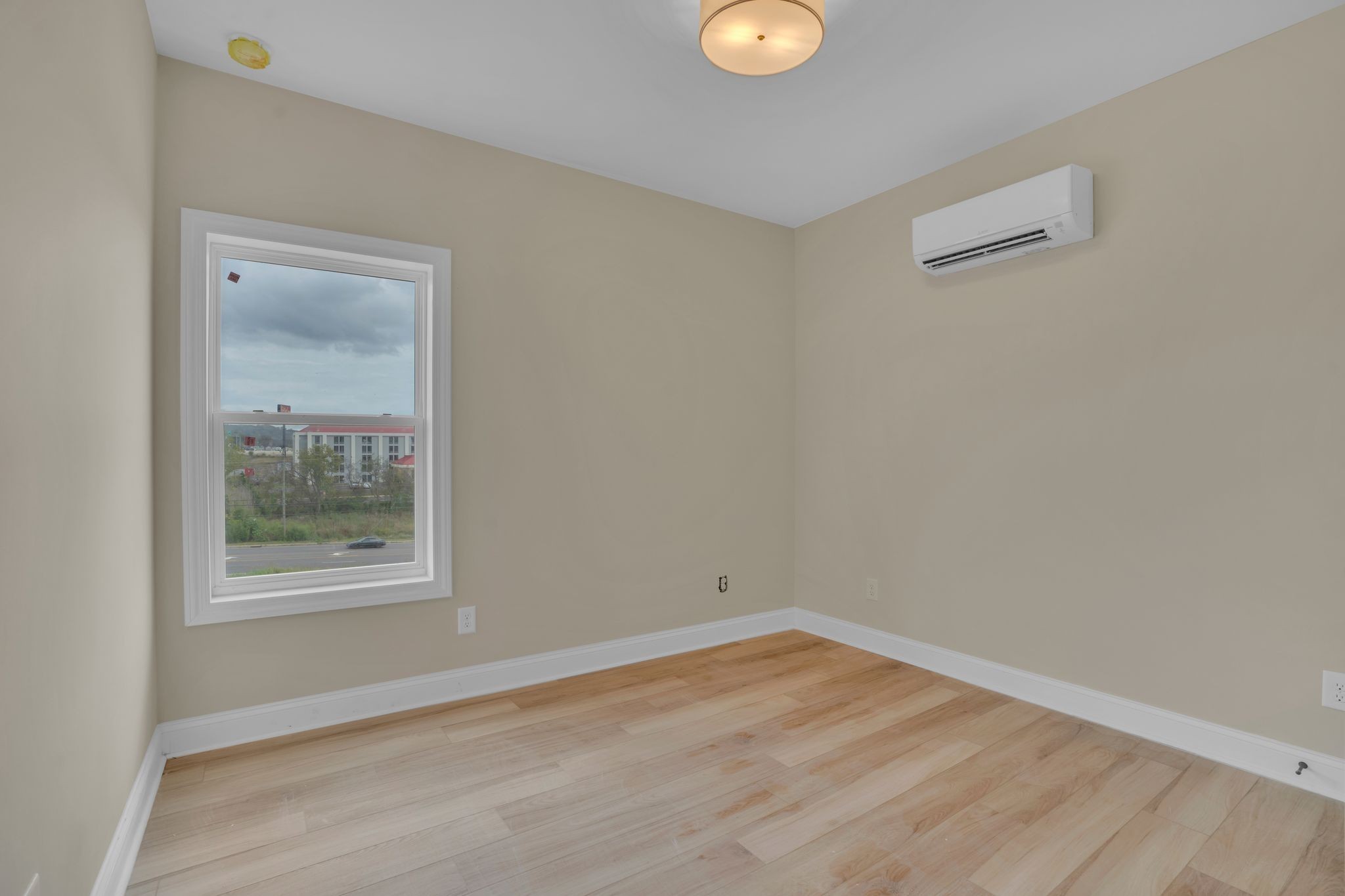1617 Hampton St Property Photo 18