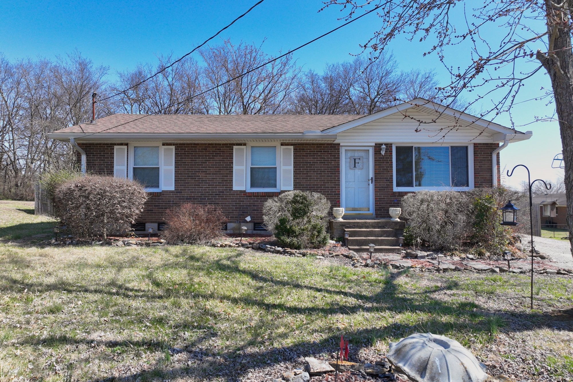 103 Friendship Ct Property Photo 1