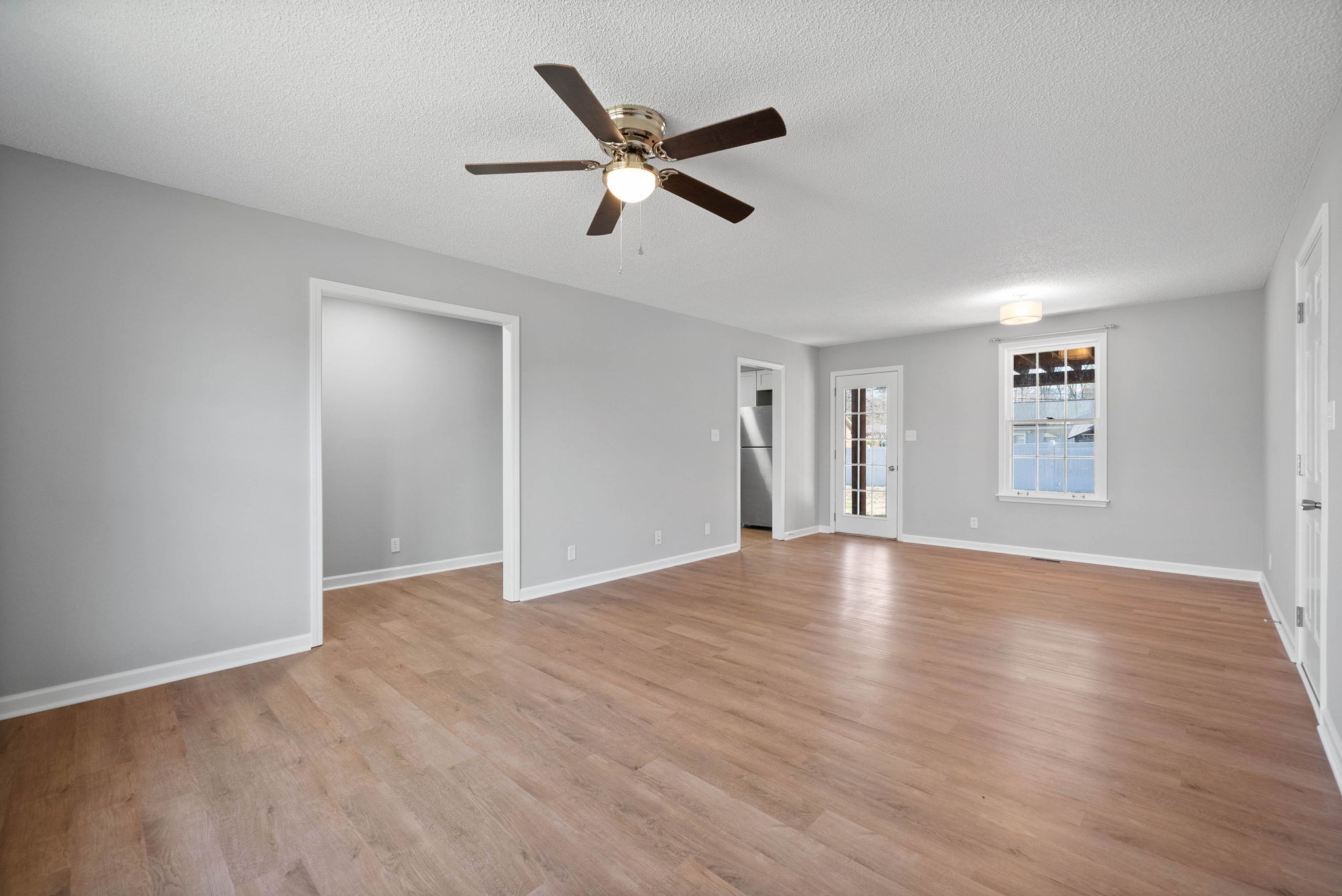 1837 Bourne Cir Property Photo 7