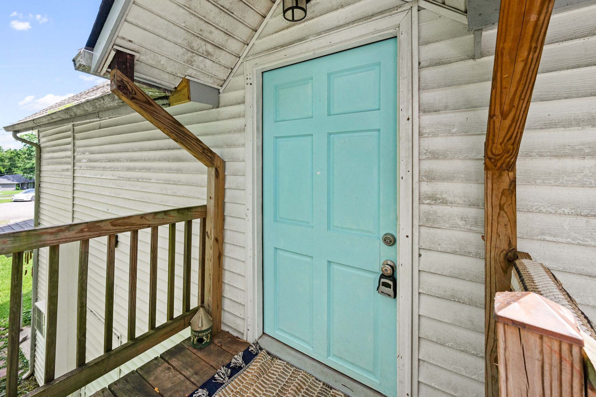 1022 Neilson Ct Property Photo 8