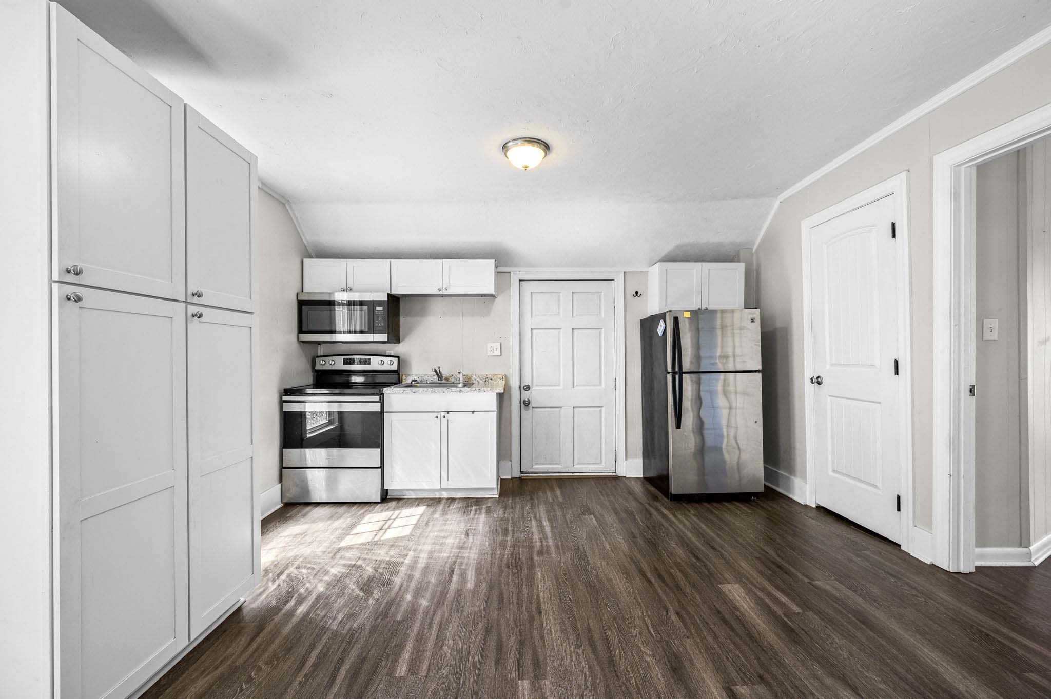 1022 Neilson Ct Property Photo 13