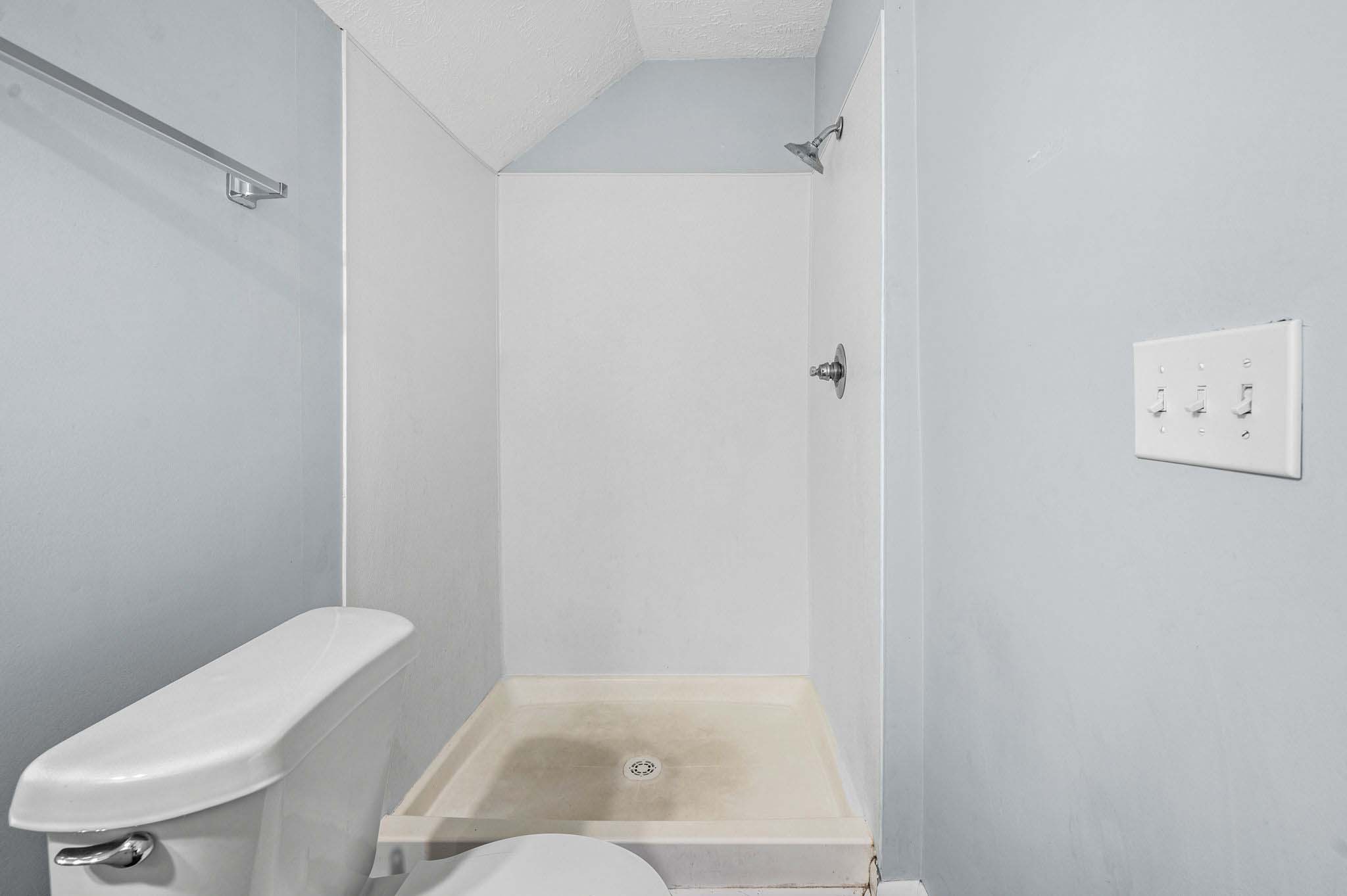 1022 Neilson Ct Property Photo 20