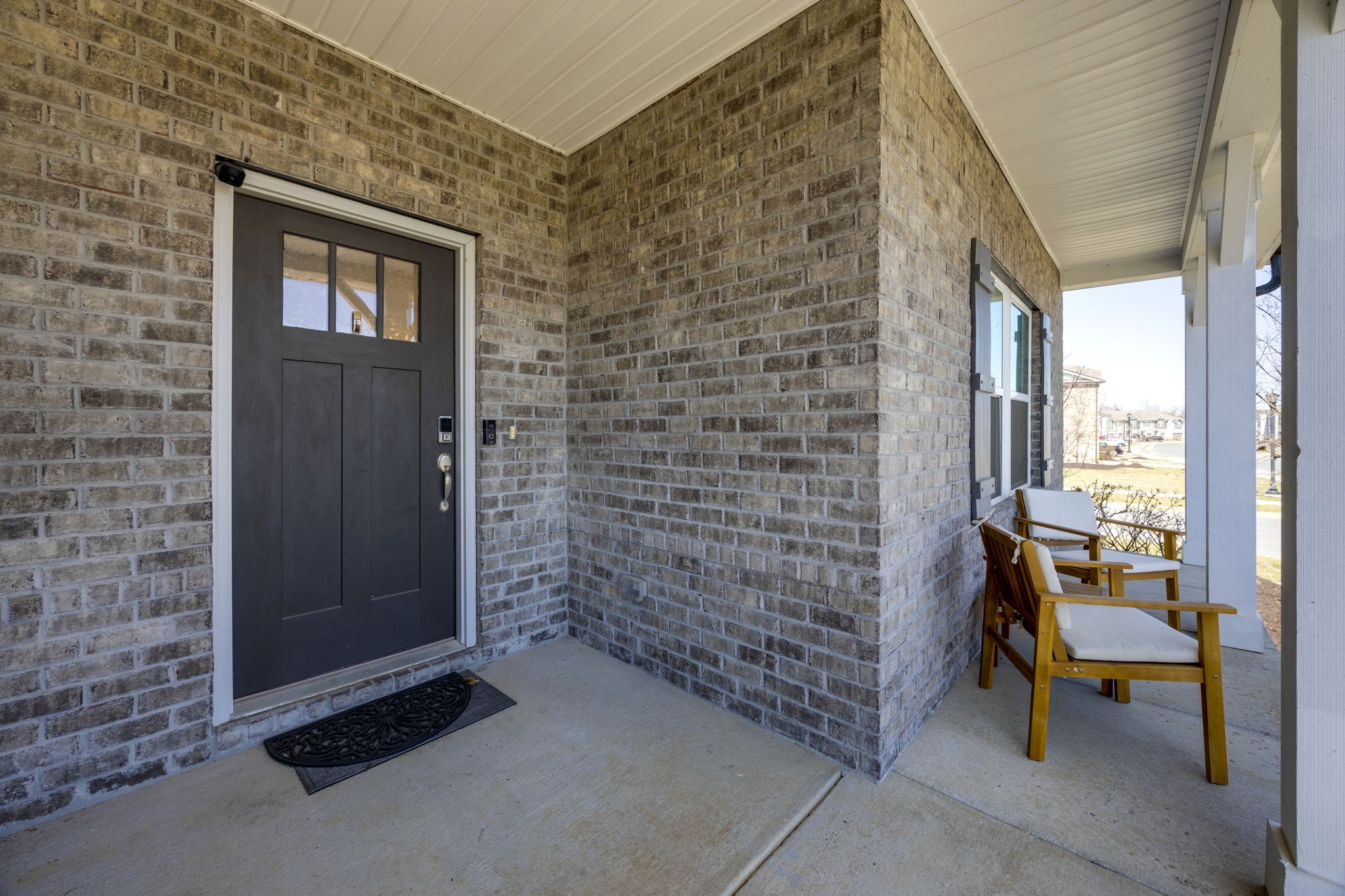 1115 Fairmont Ln Property Photo 6