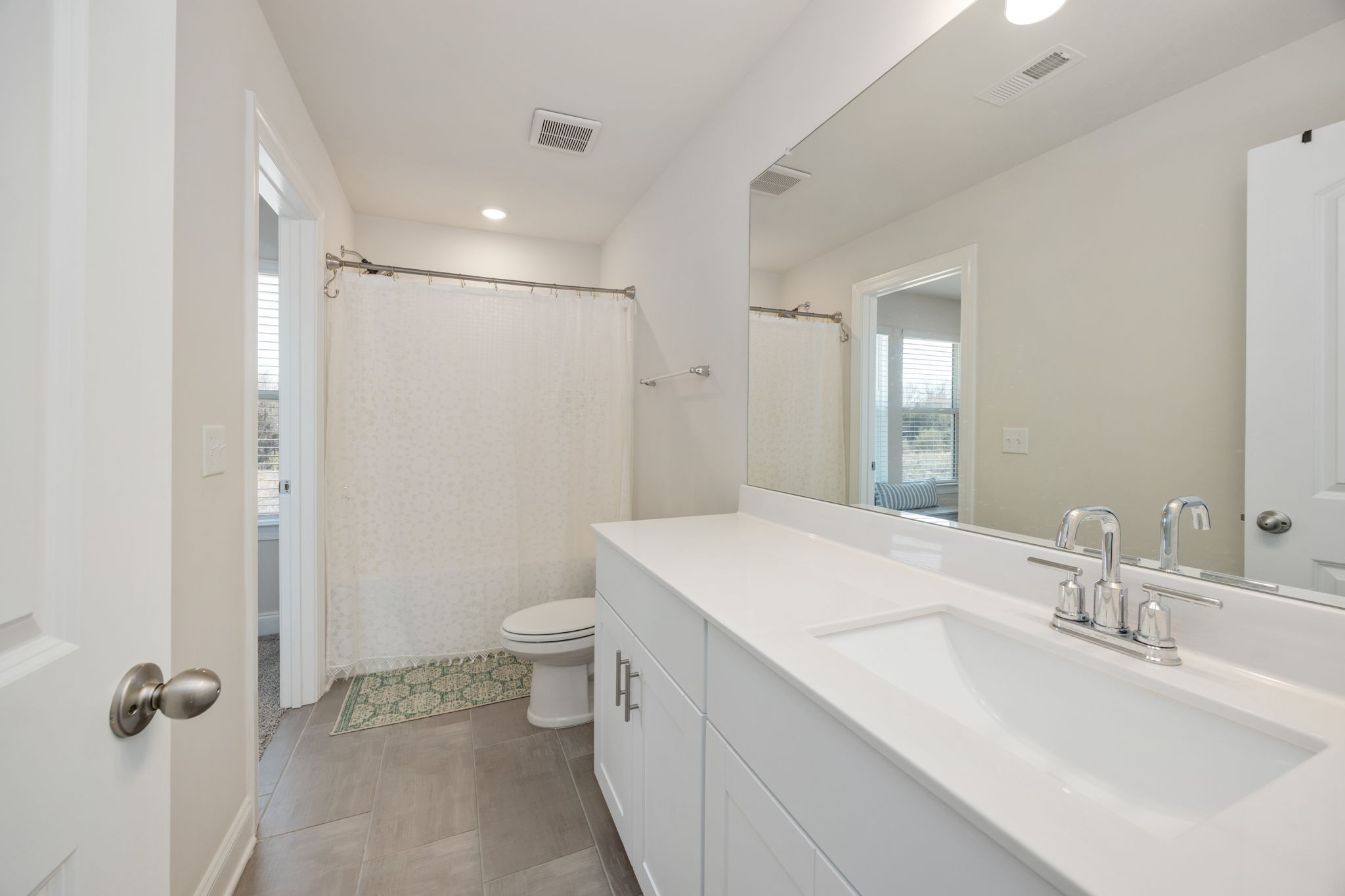 1115 Fairmont Ln Property Photo 22
