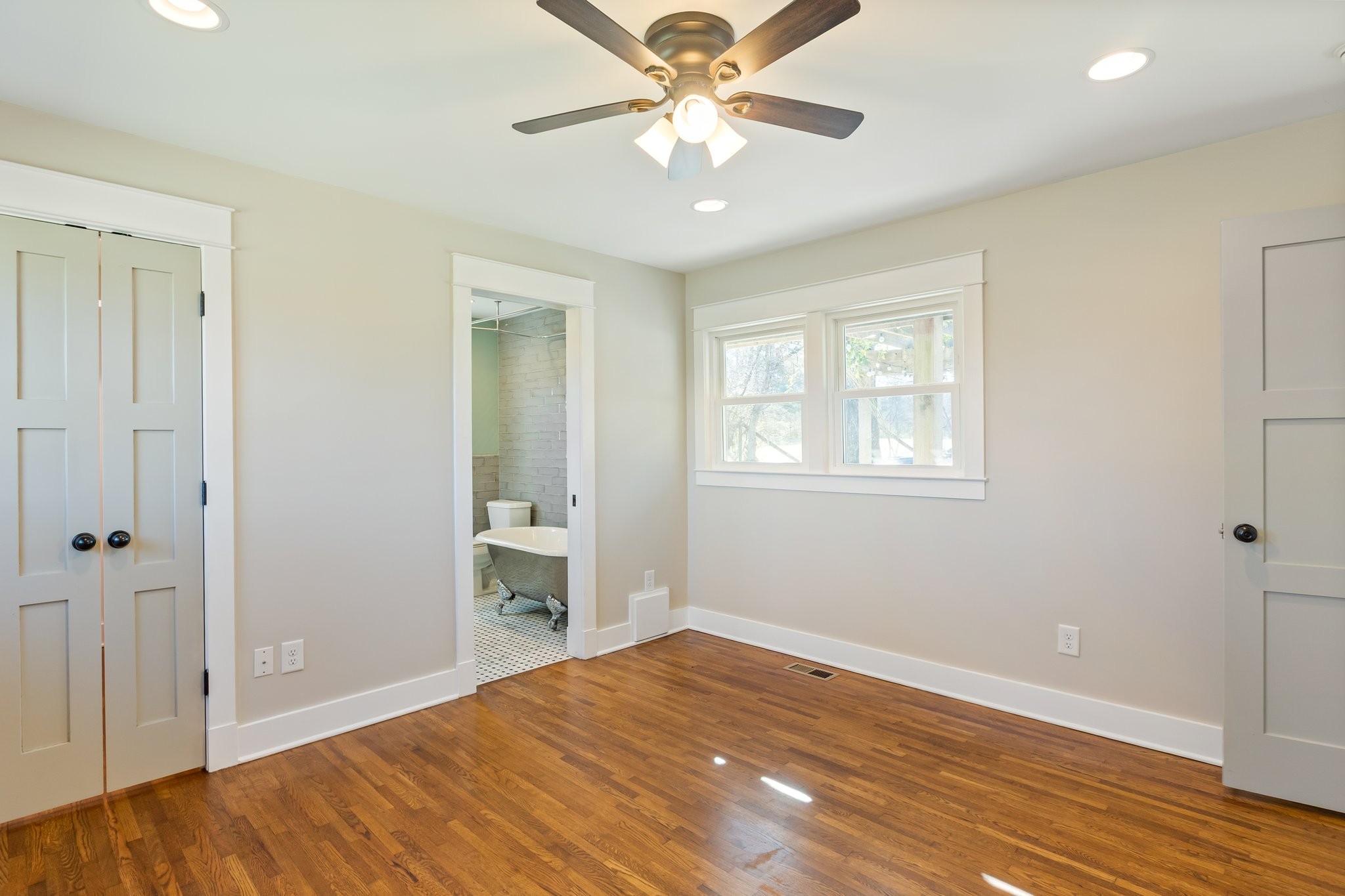 2263 Henpeck Ln Property Photo 21