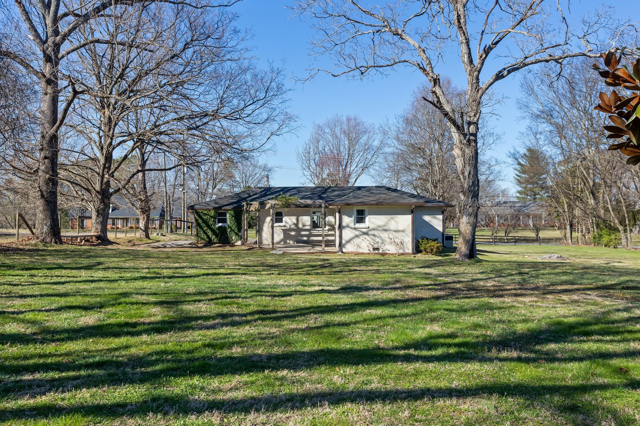 2263 Henpeck Ln Property Photo 40