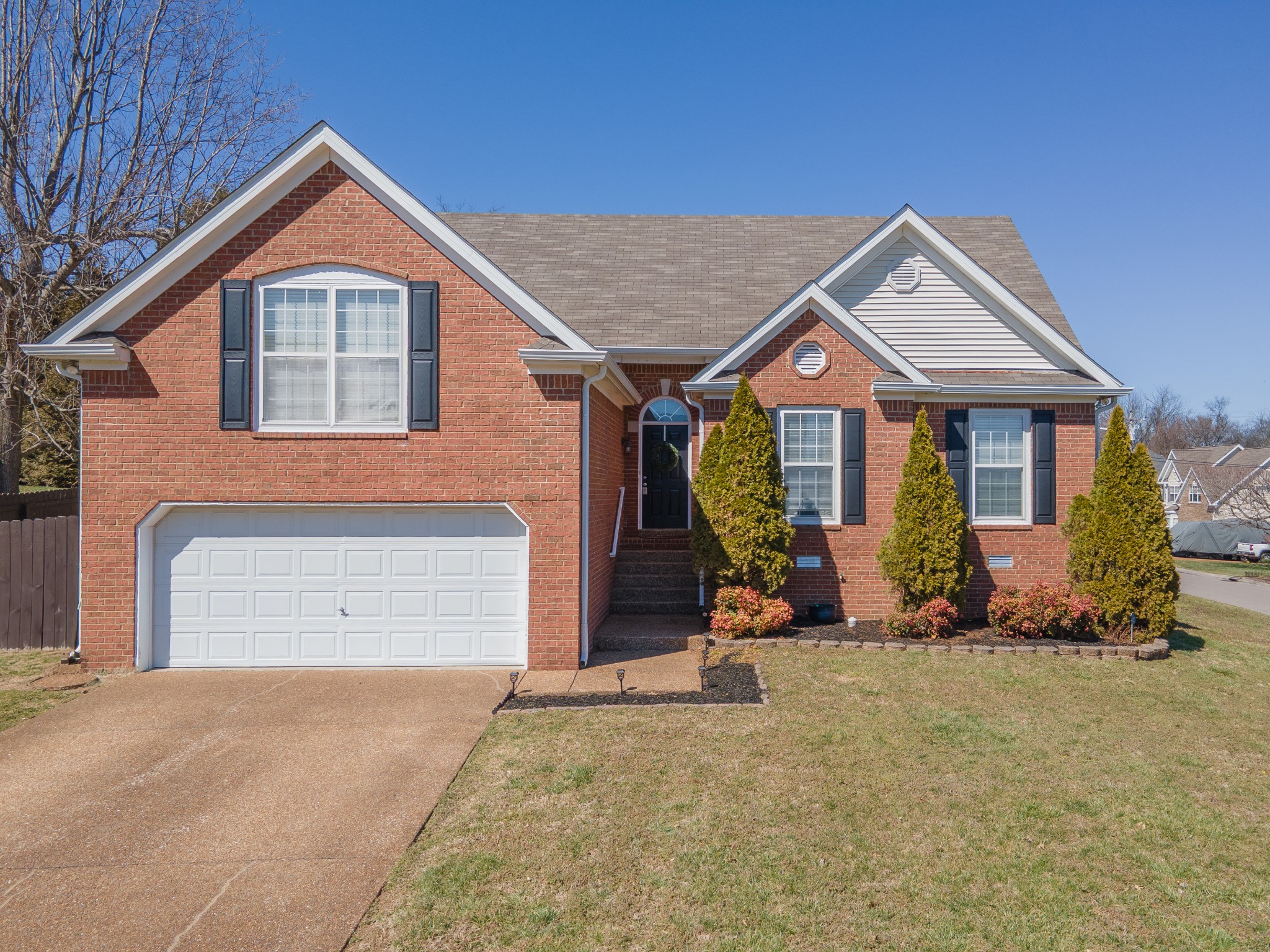 2800 Aston Woods Ct Property Photo 1