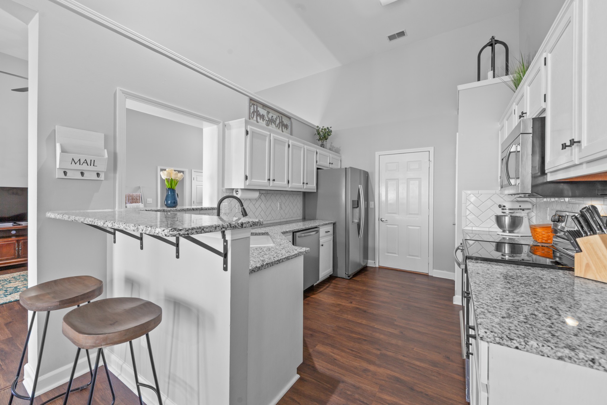 2800 Aston Woods Ct Property Photo 10