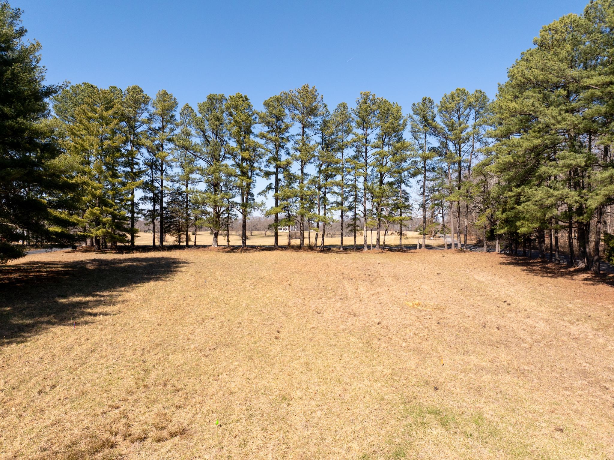 2 Old Pond Lane Property Photo