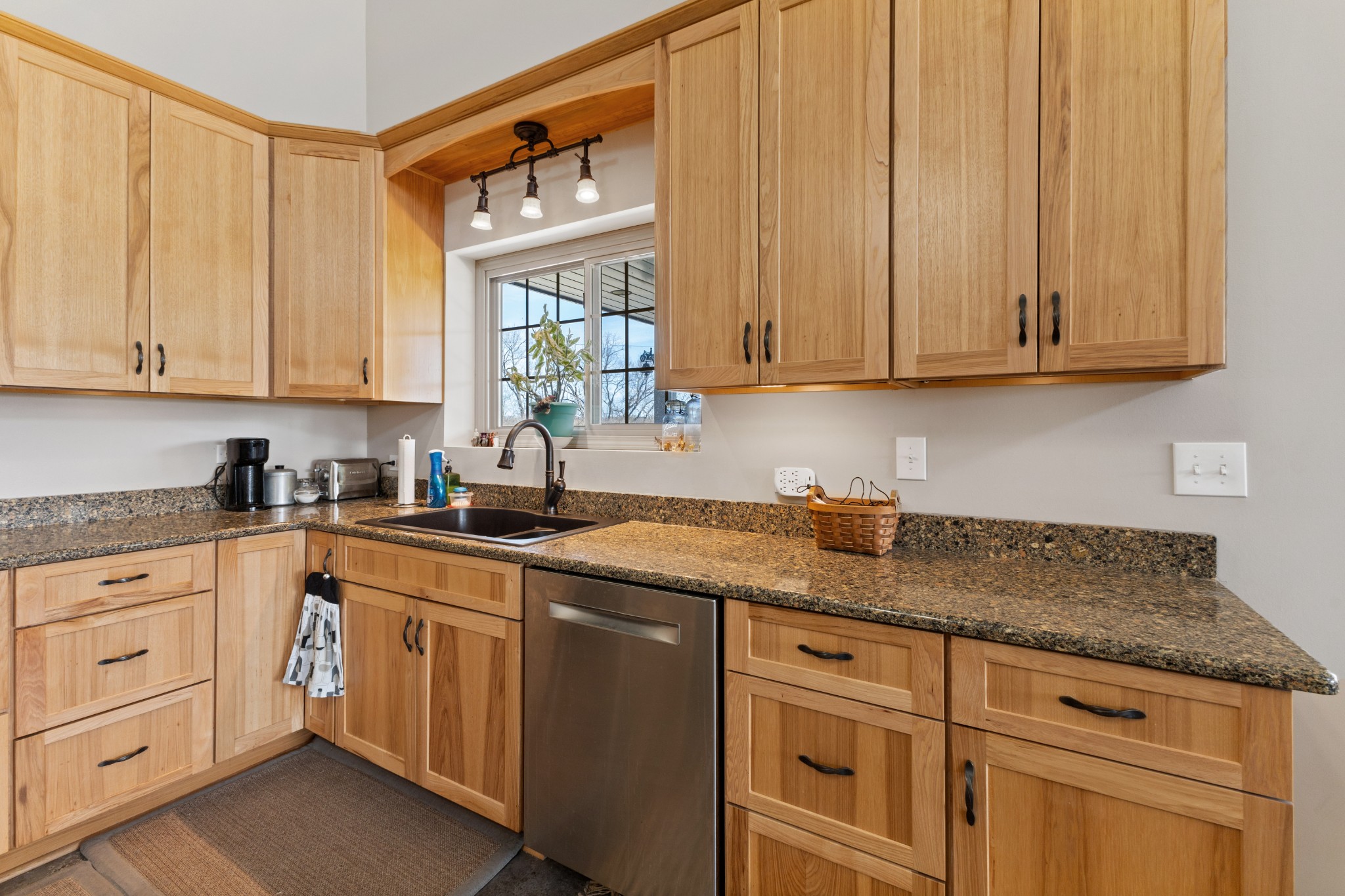 2688 Sturgeon Creek Rd Property Photo 11