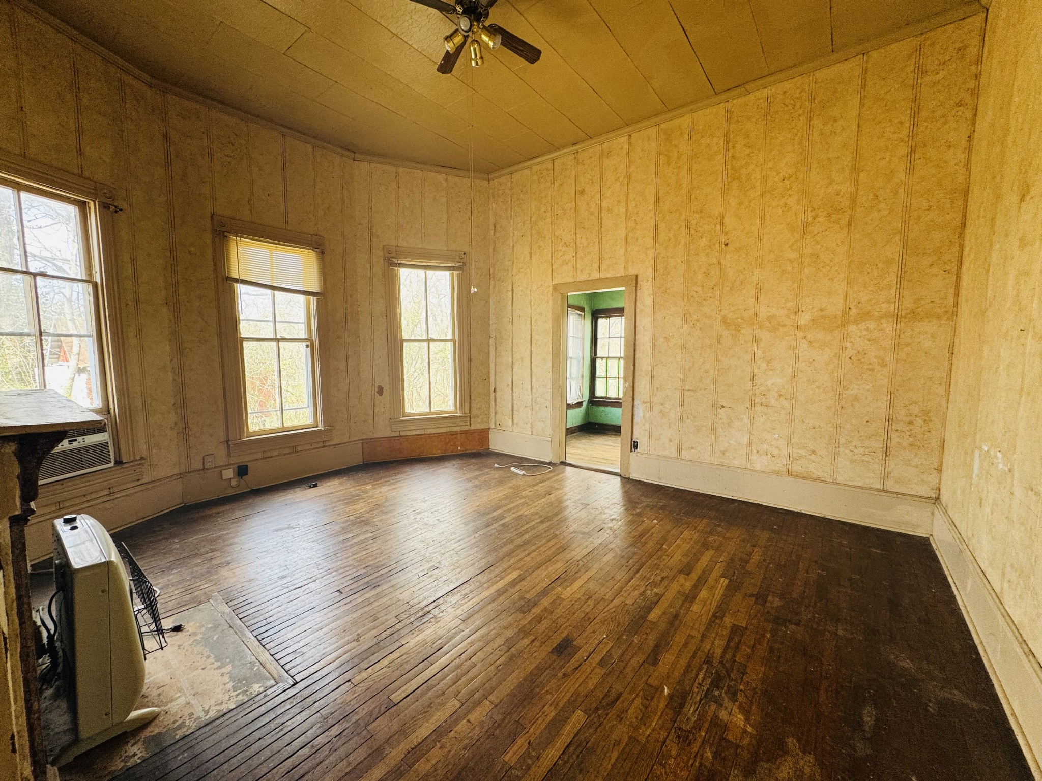 185 Church St Property Photo 8