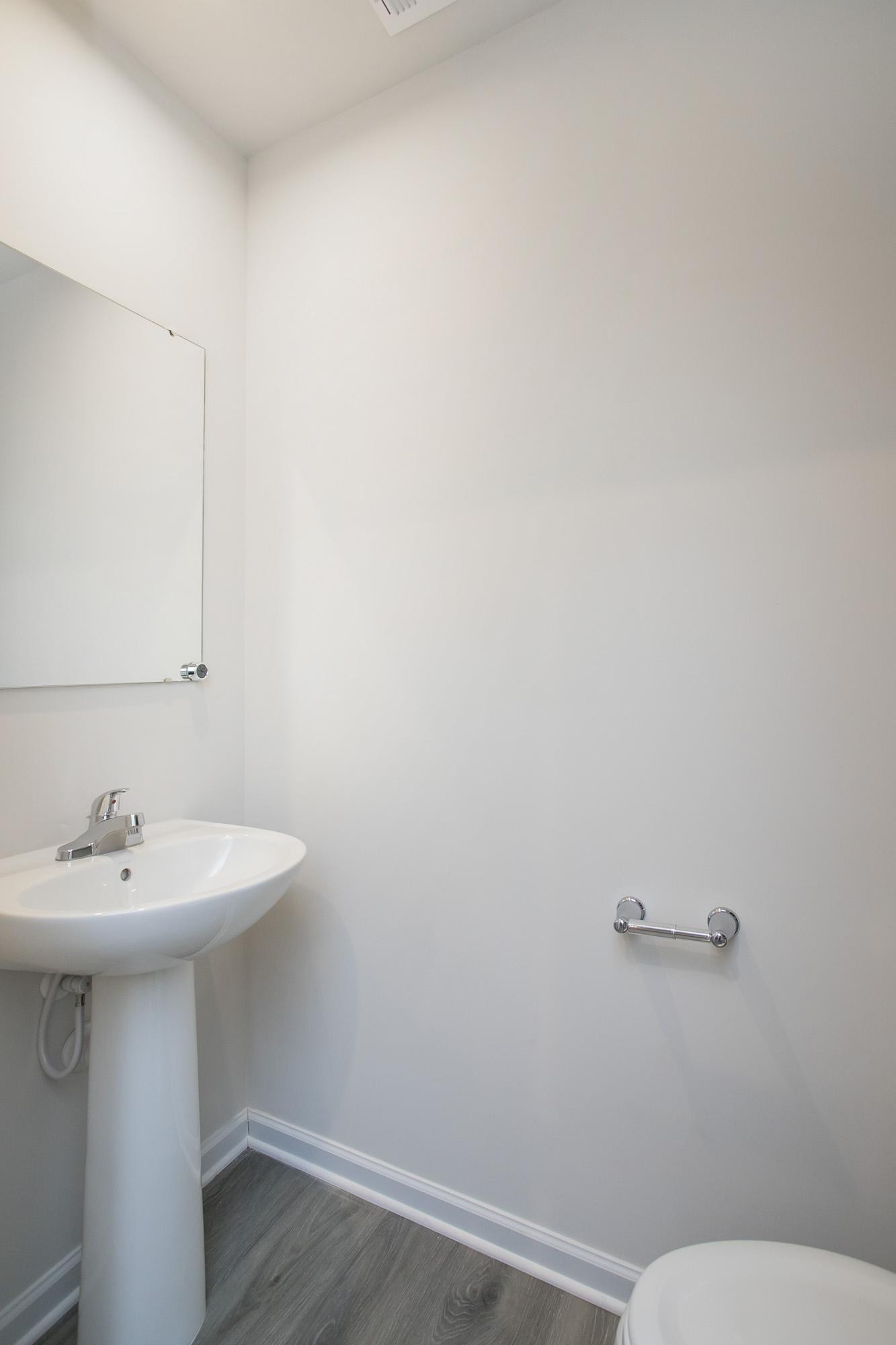 1626 Mountain Ash Ln Property Photo 21