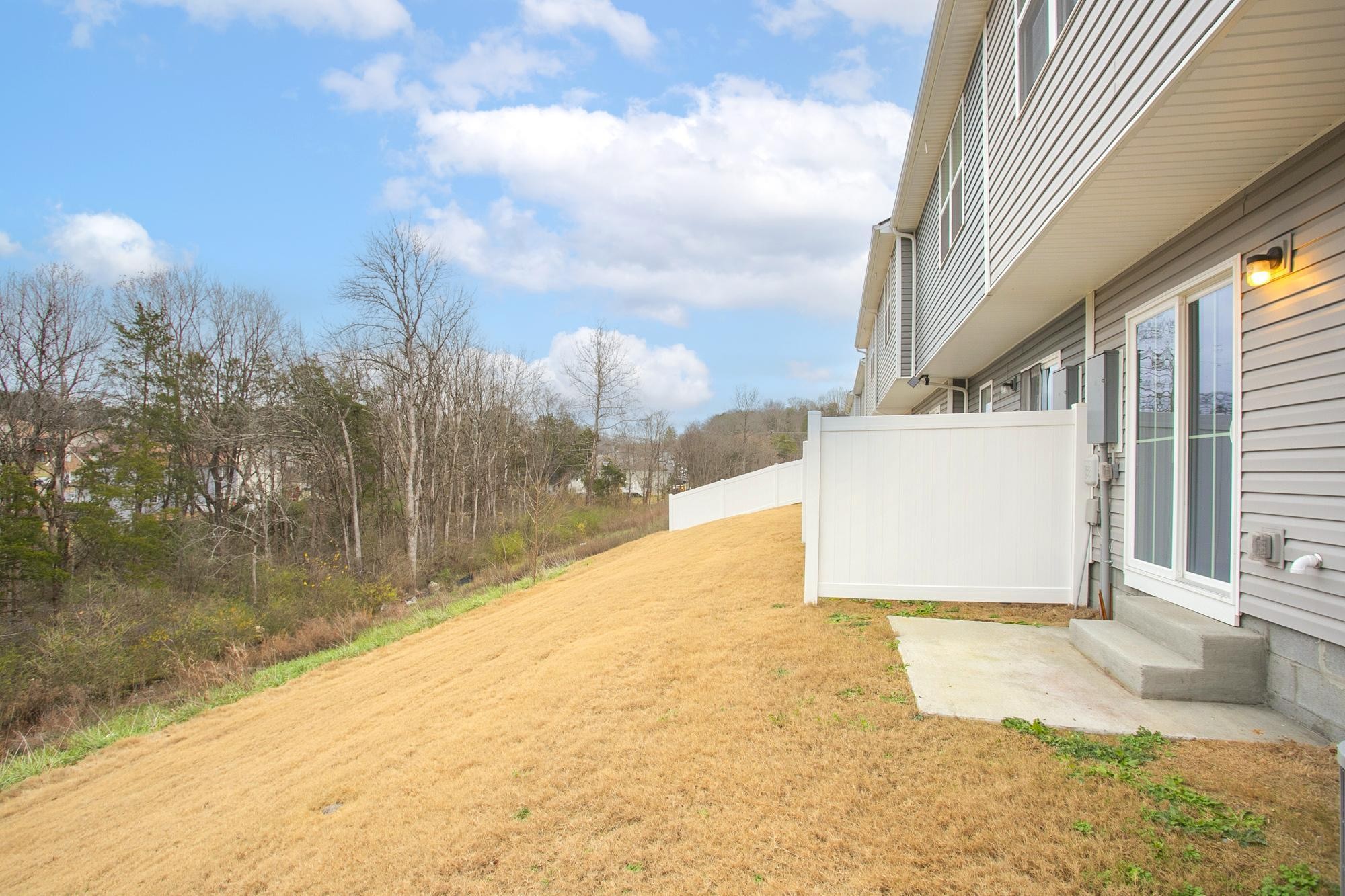 1626 Mountain Ash Ln Property Photo 39