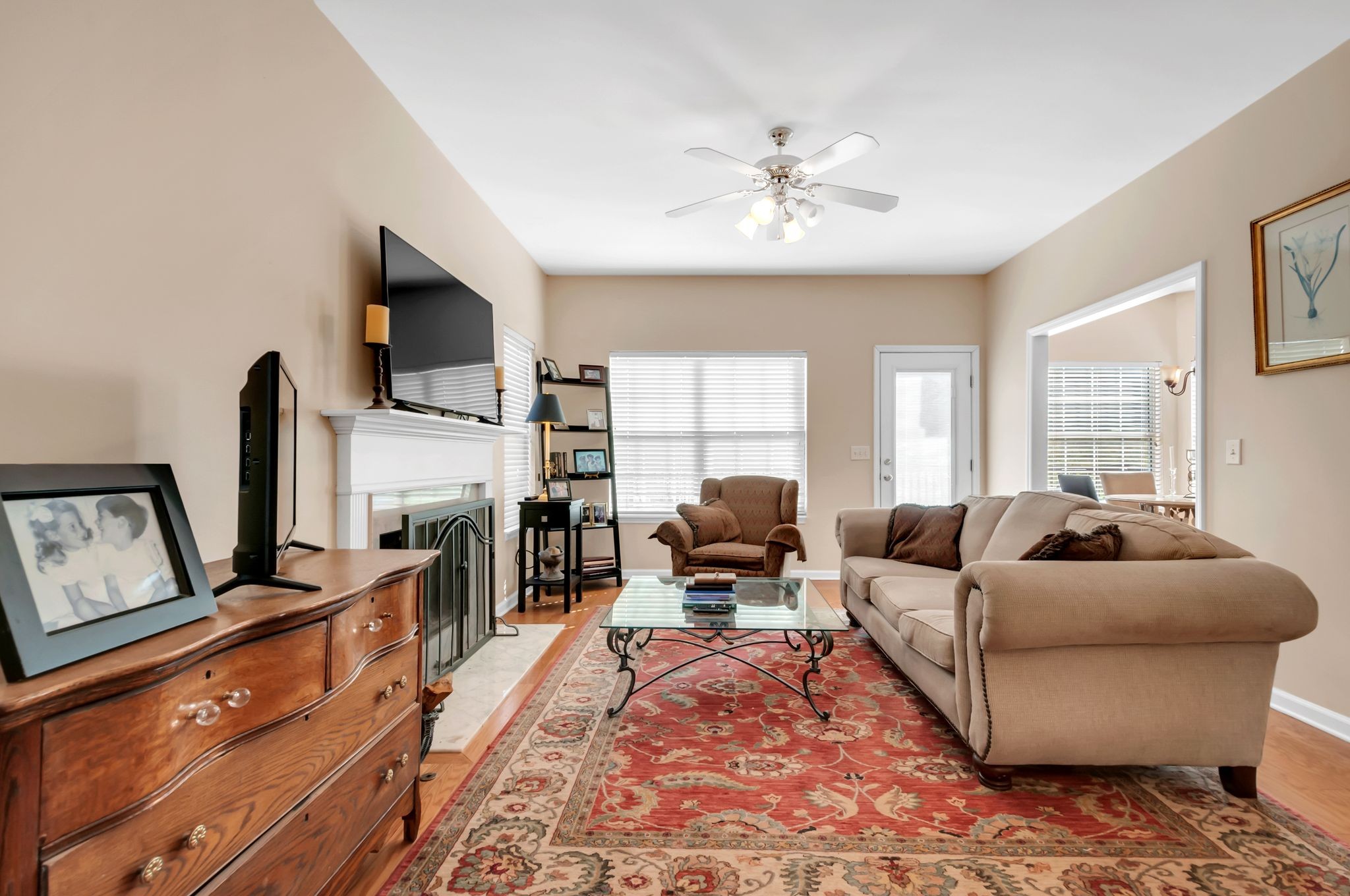 605 Glenridge Close Property Photo 11