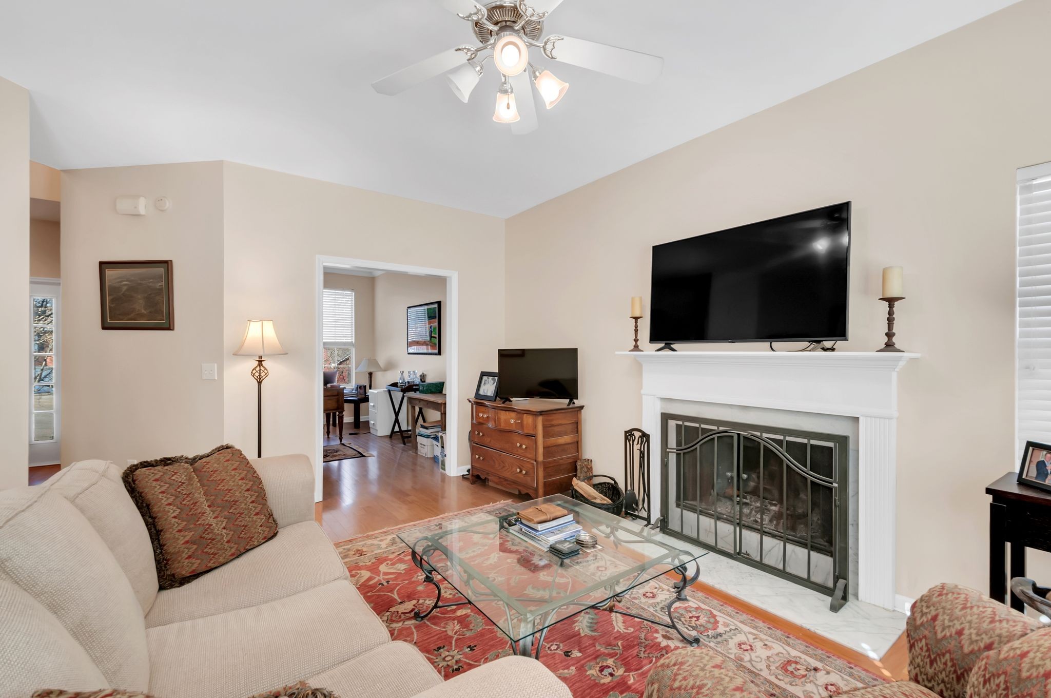 605 Glenridge Close Property Photo 13