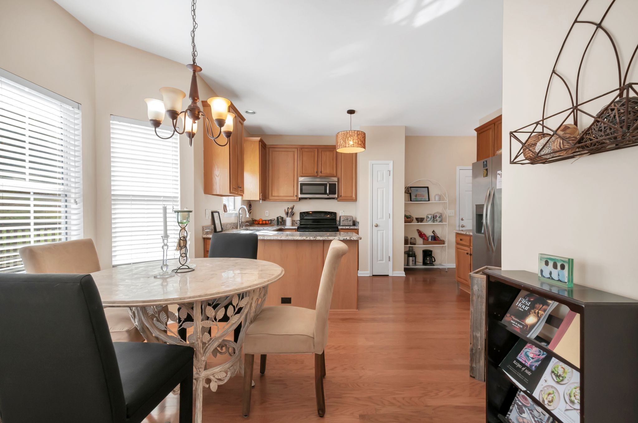 605 Glenridge Close Property Photo 15