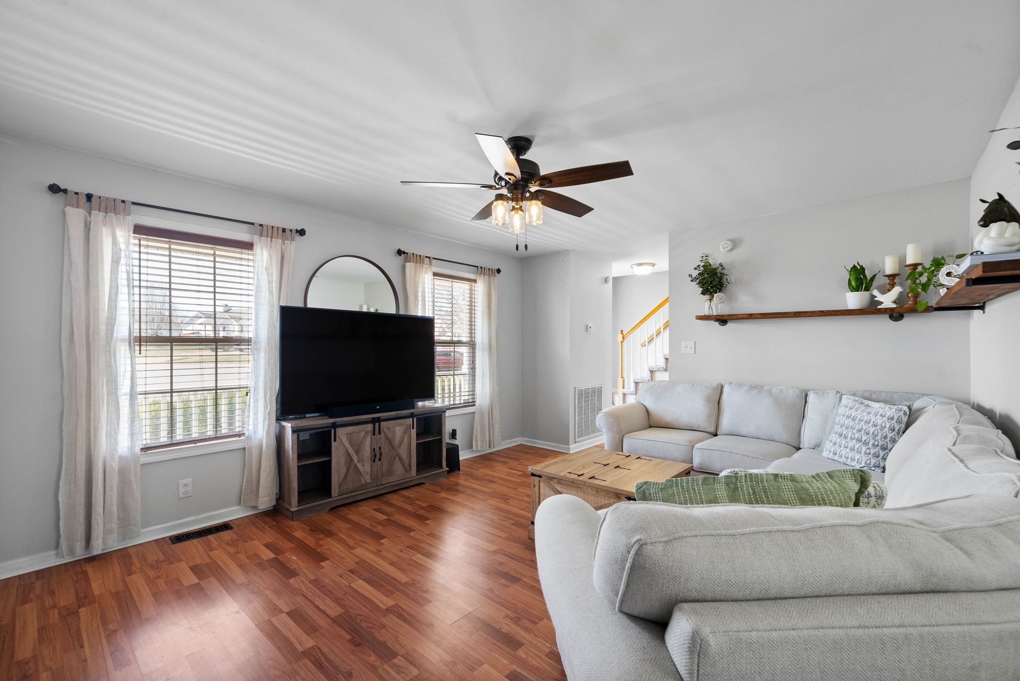 1406 Mickey Court Property Photo 4