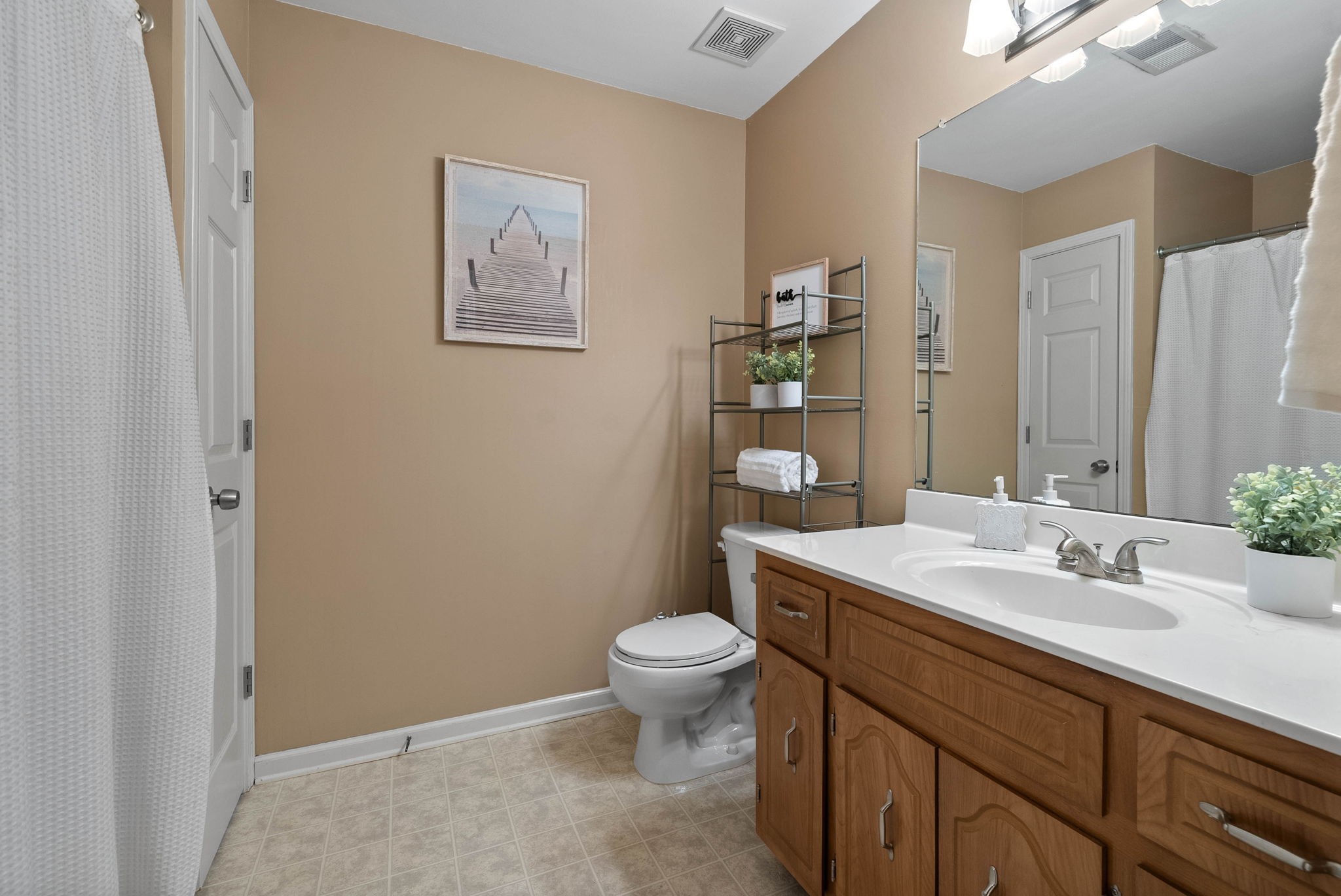 1406 Mickey Court Property Photo 16