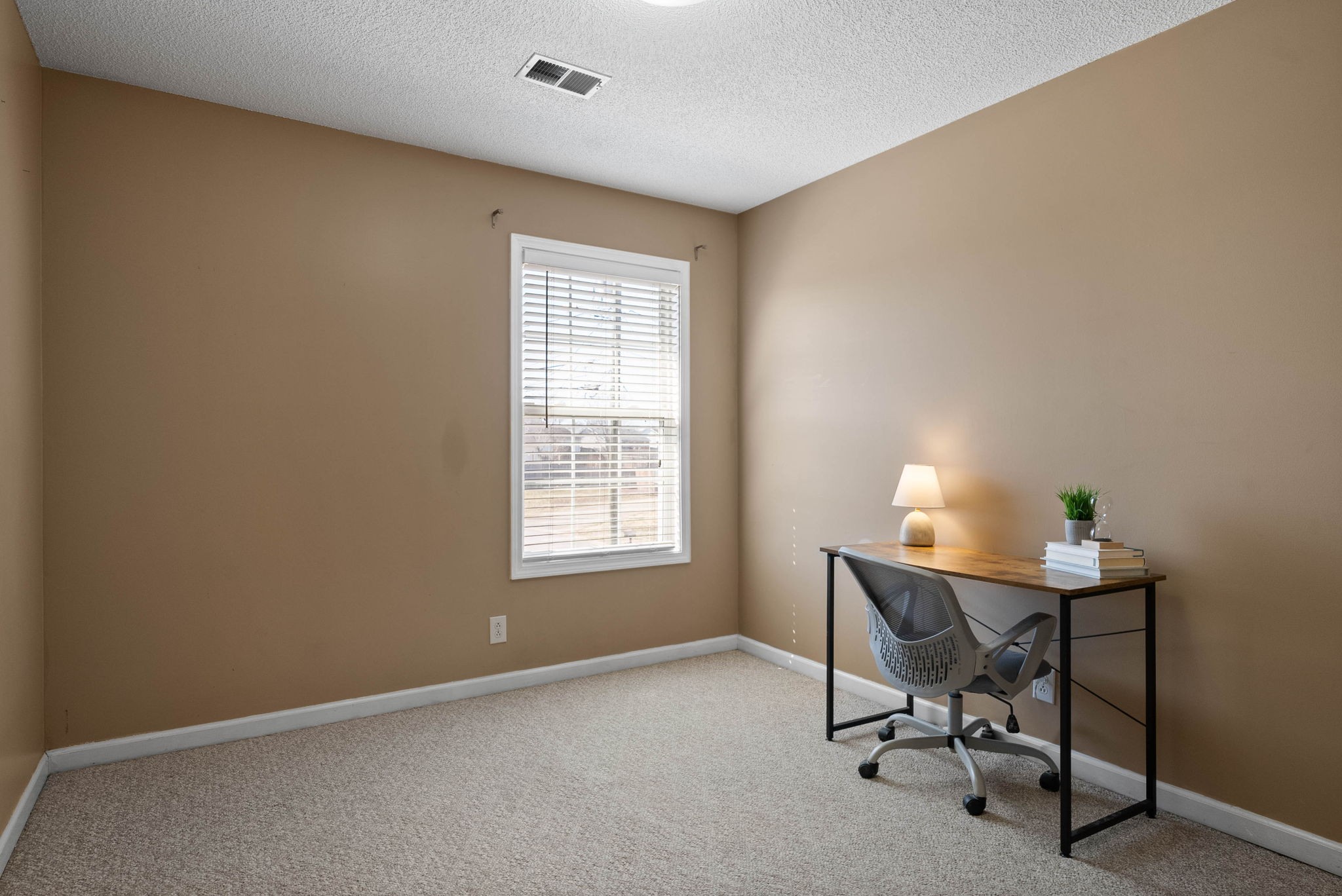 1406 Mickey Court Property Photo 18