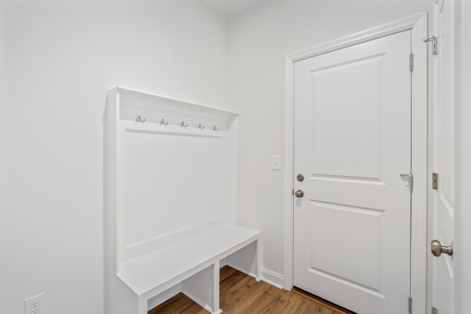2204 Melk Lane Property Photo 15