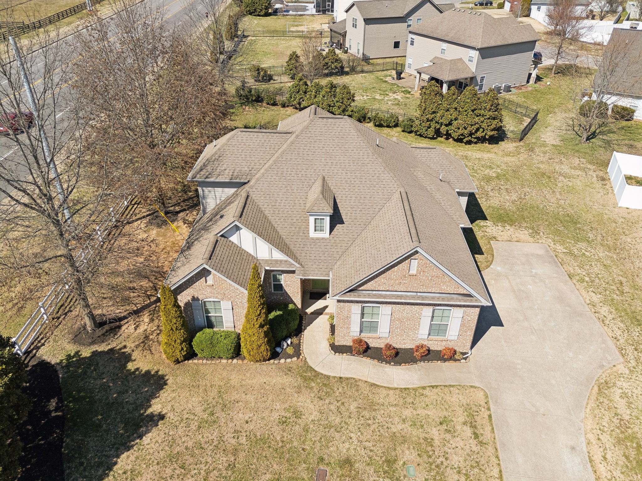 5450 Cloister Dr Property Photo 57