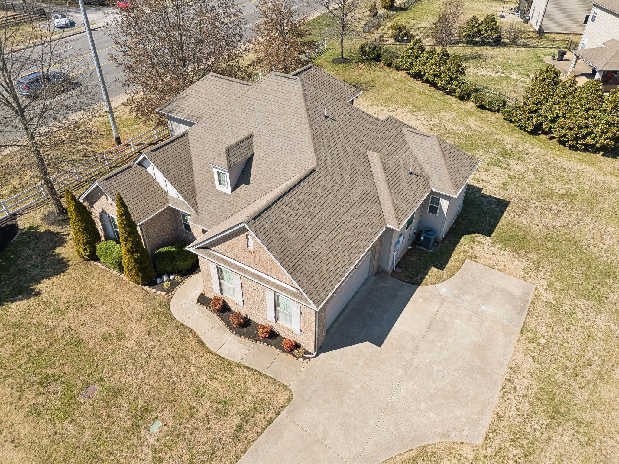 5450 Cloister Dr Property Photo 58