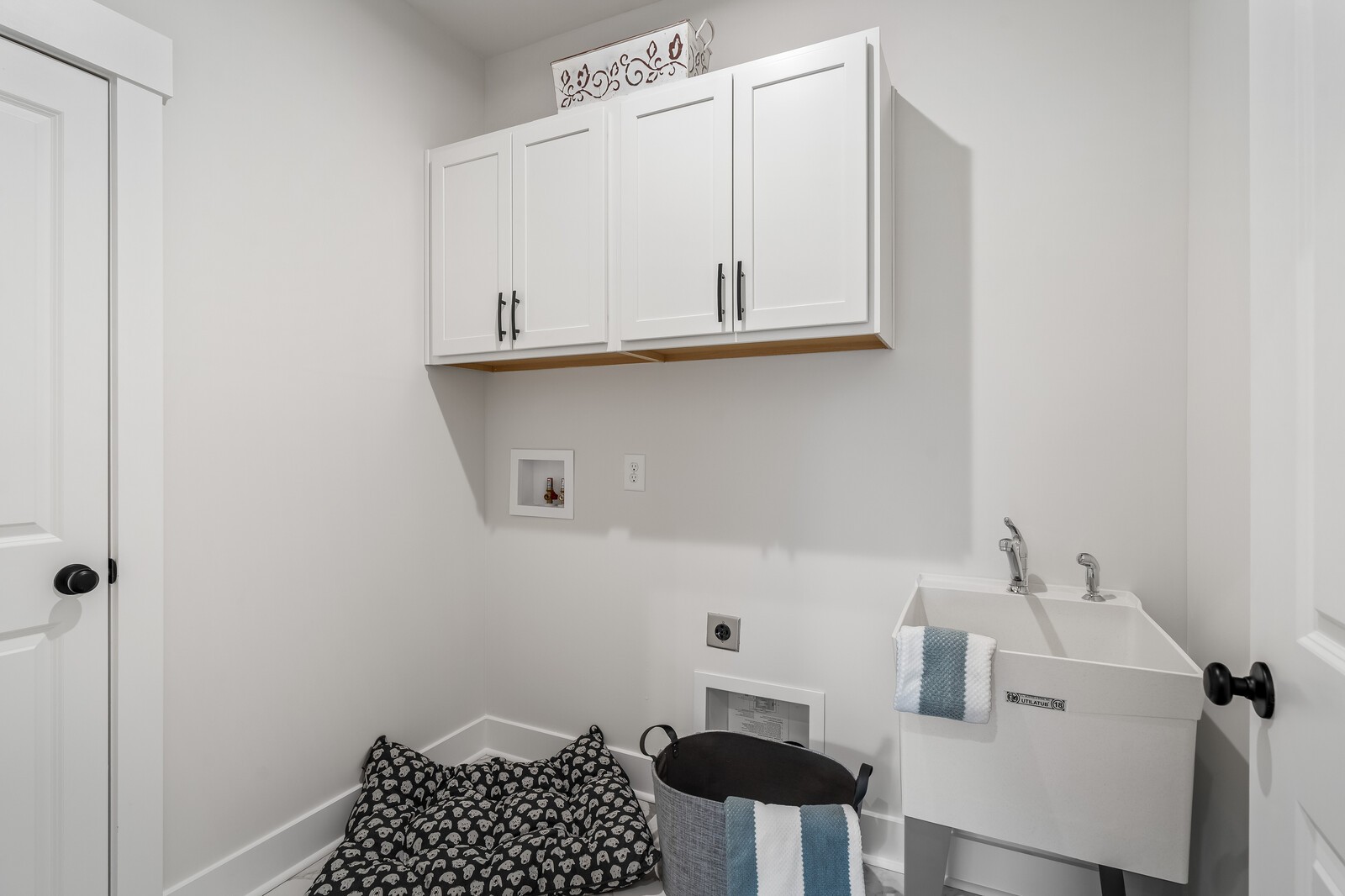 801 Ashton Park Way Property Photo 12