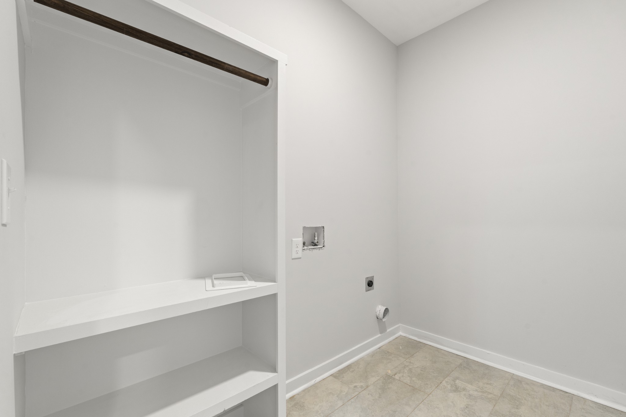 6304 James Ct Property Photo 15