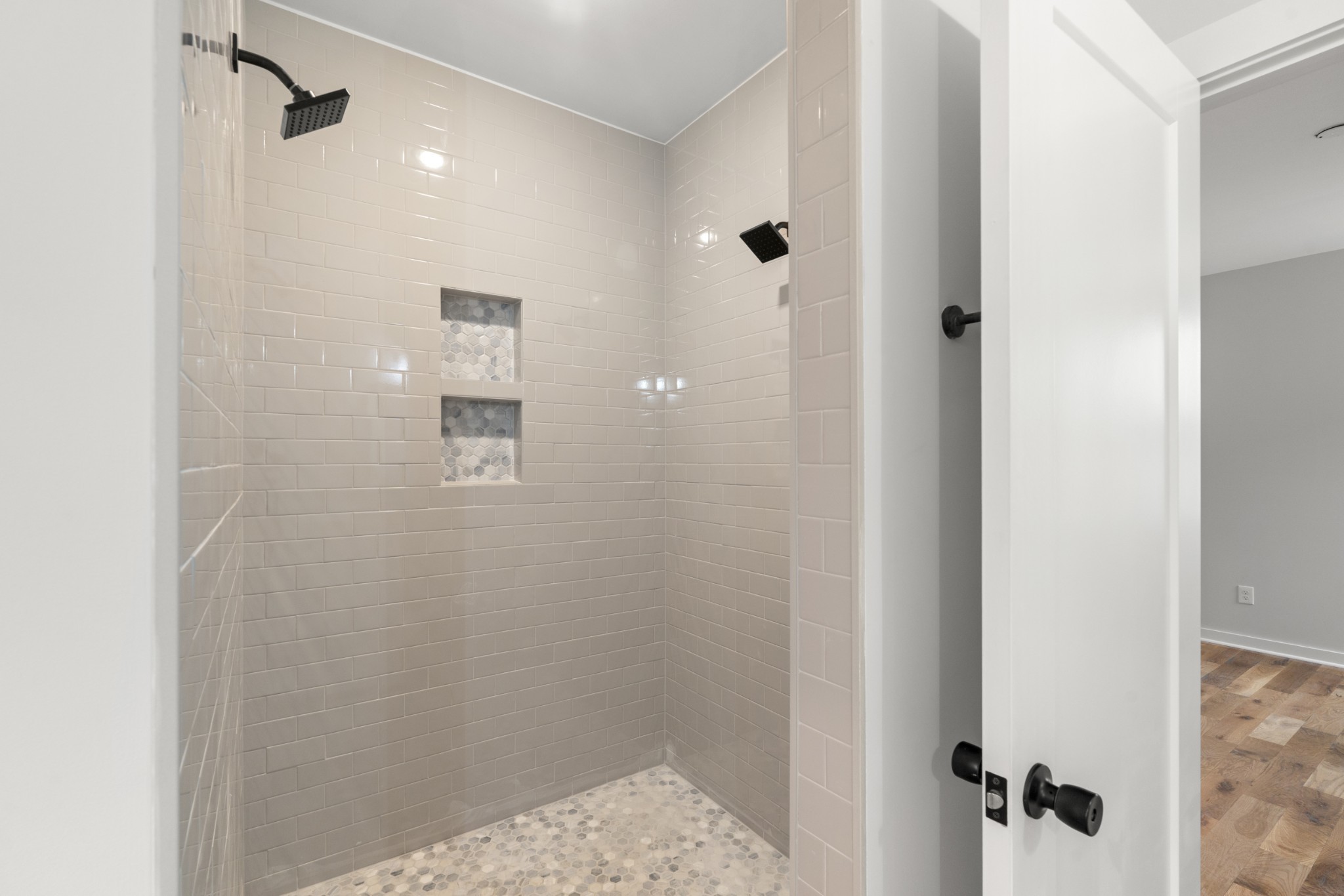 6304 James Ct Property Photo 25