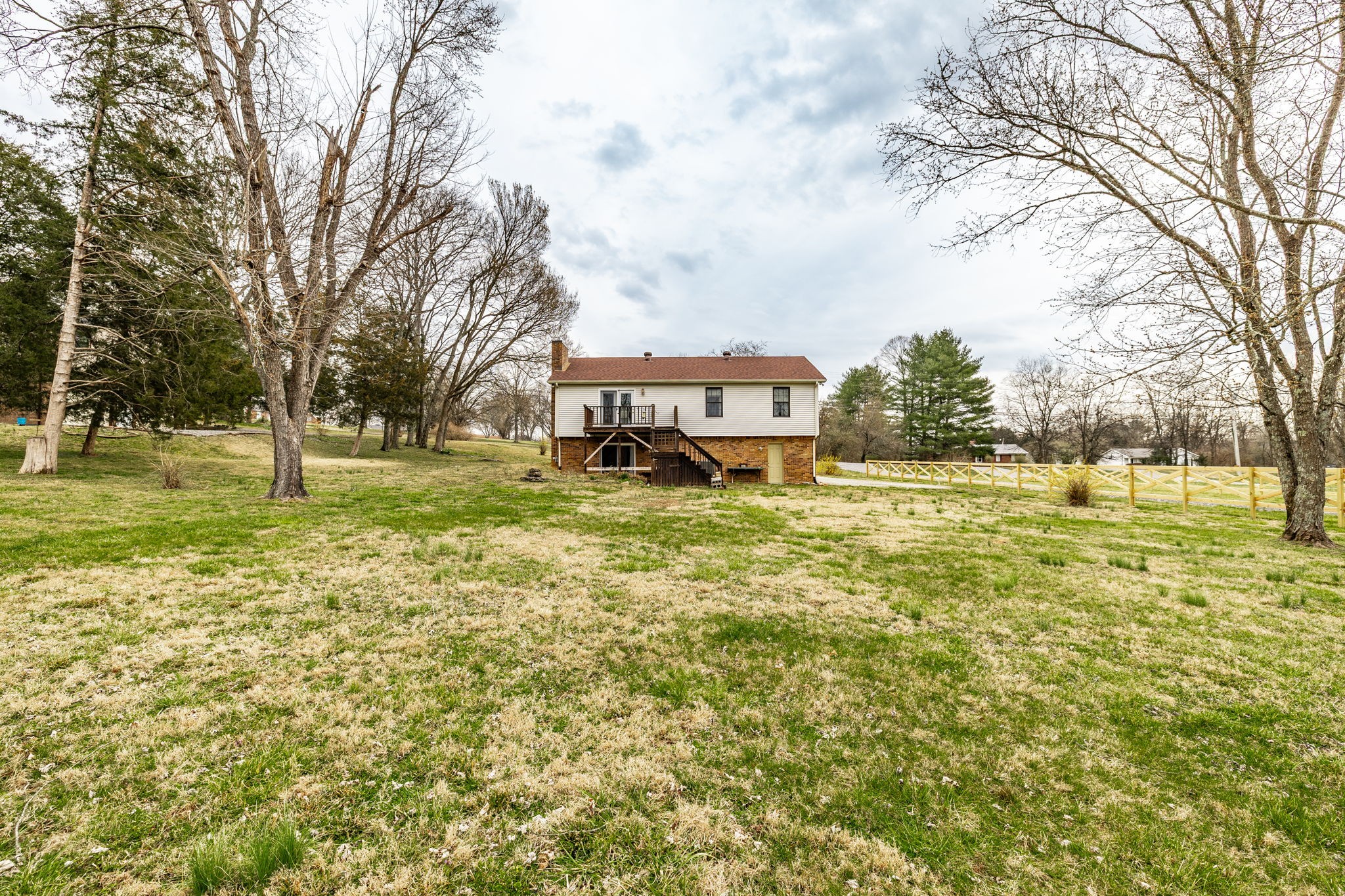 402 Harsh Ln Property Photo 6